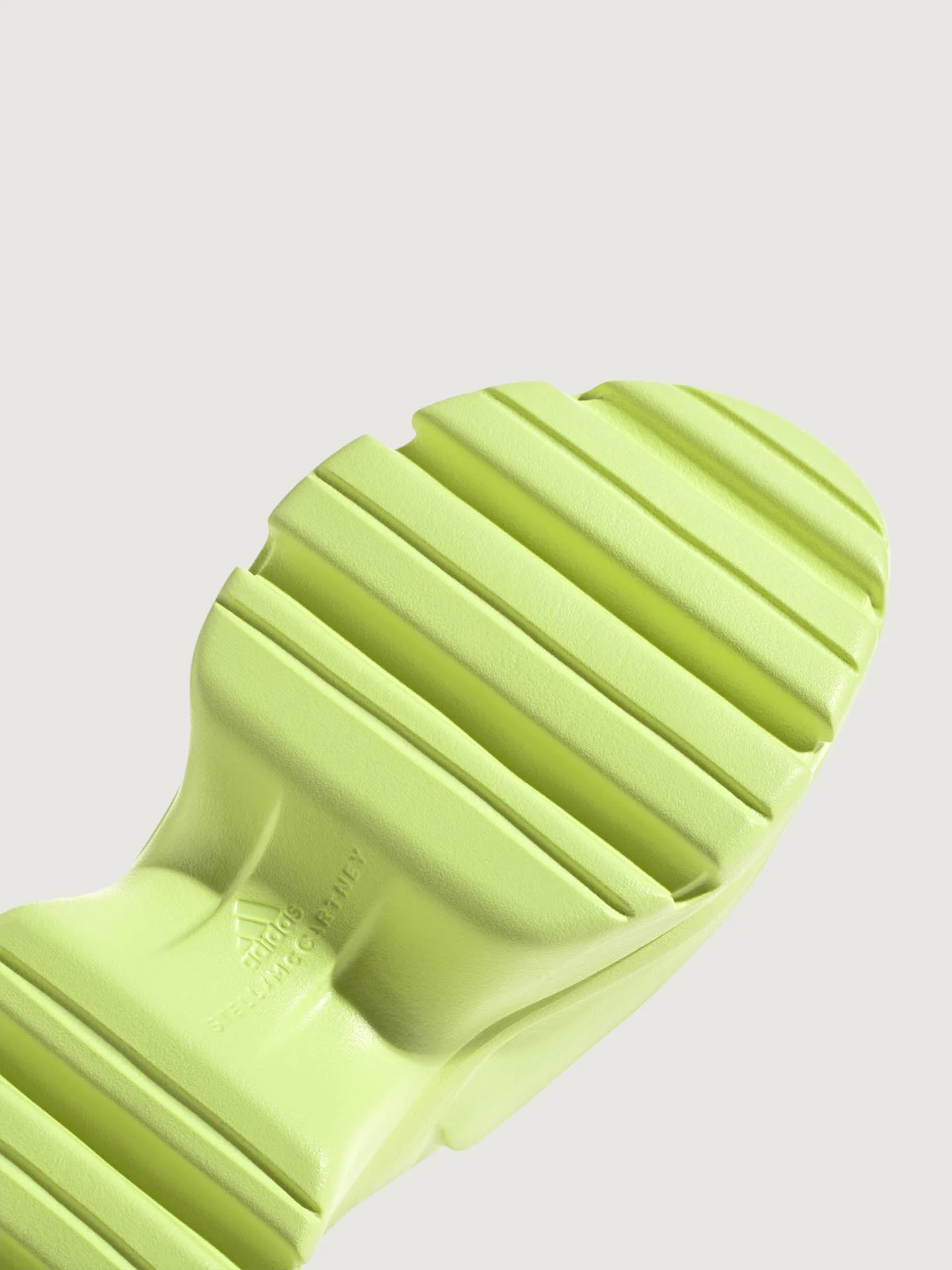 adidas by Stella McCartney CLOG - FROZEN YELLOW/FROZEN YELLOW/FROZEN YELLOW - Image 8
