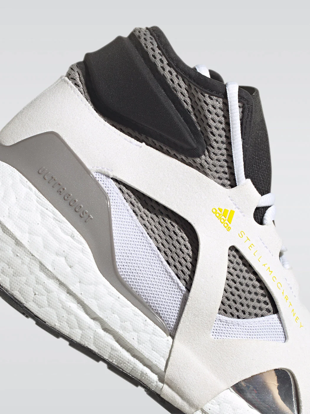 Ultraboost 21 Metallic Sneaker - Ftwwht-Silvmt-Eqtyel - Image 5