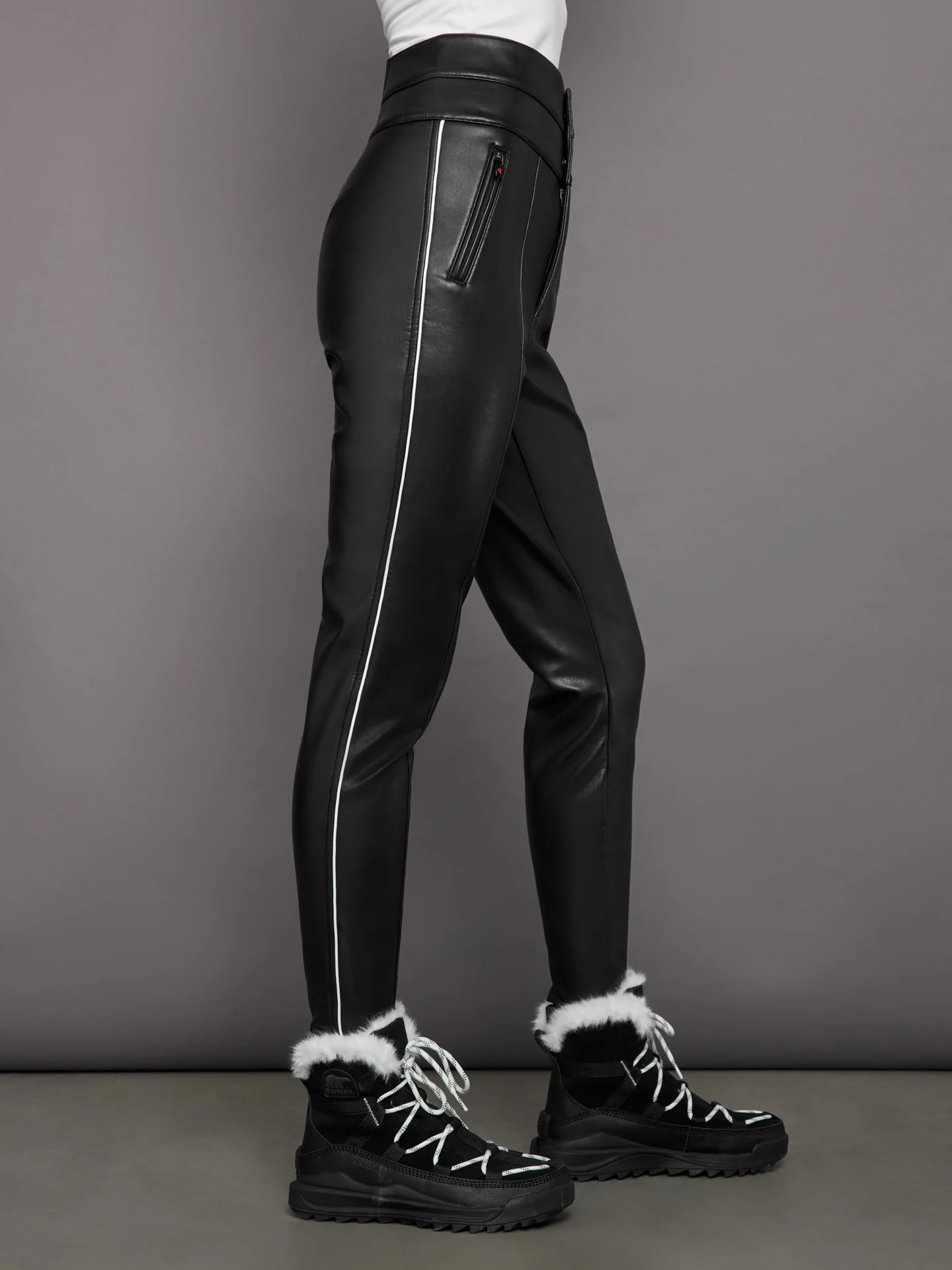 Aurora Skinny Race Pant w Stirrup - Black Faux Leather - Image 3