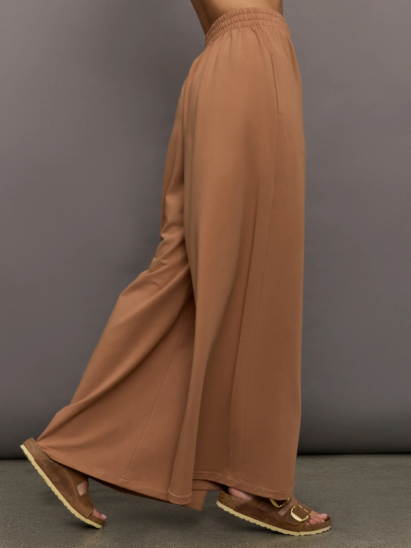 Boyfriend Elephant Sweatpants - Cappuccino - Image 3