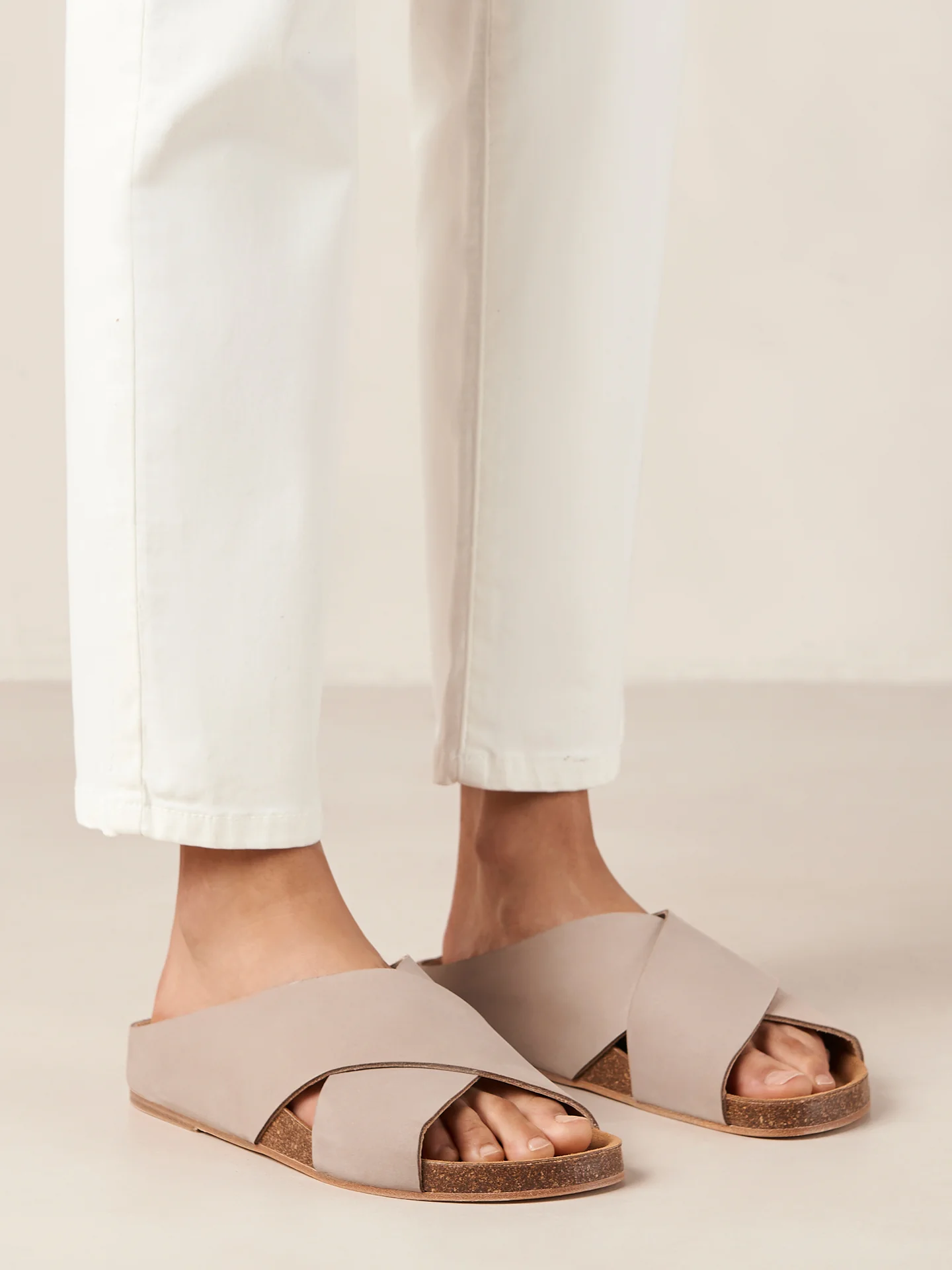 Briar - Grey Leather - Image 5