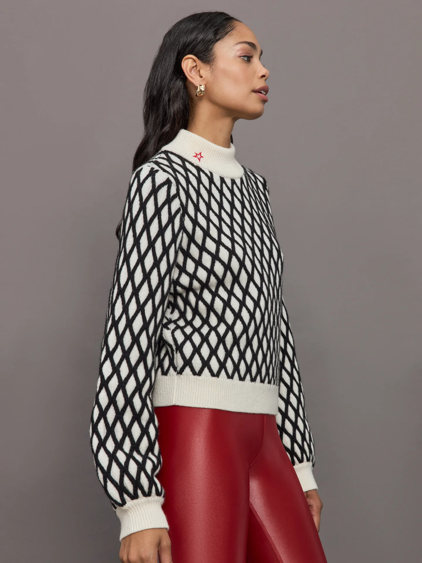 Carving Merino Wool Sweater - Black/Snow White - Image 4