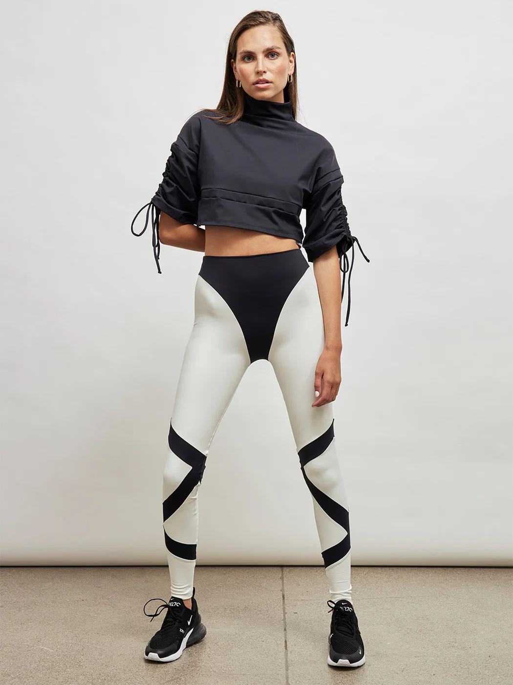 Cata Top - Black - Image 2
