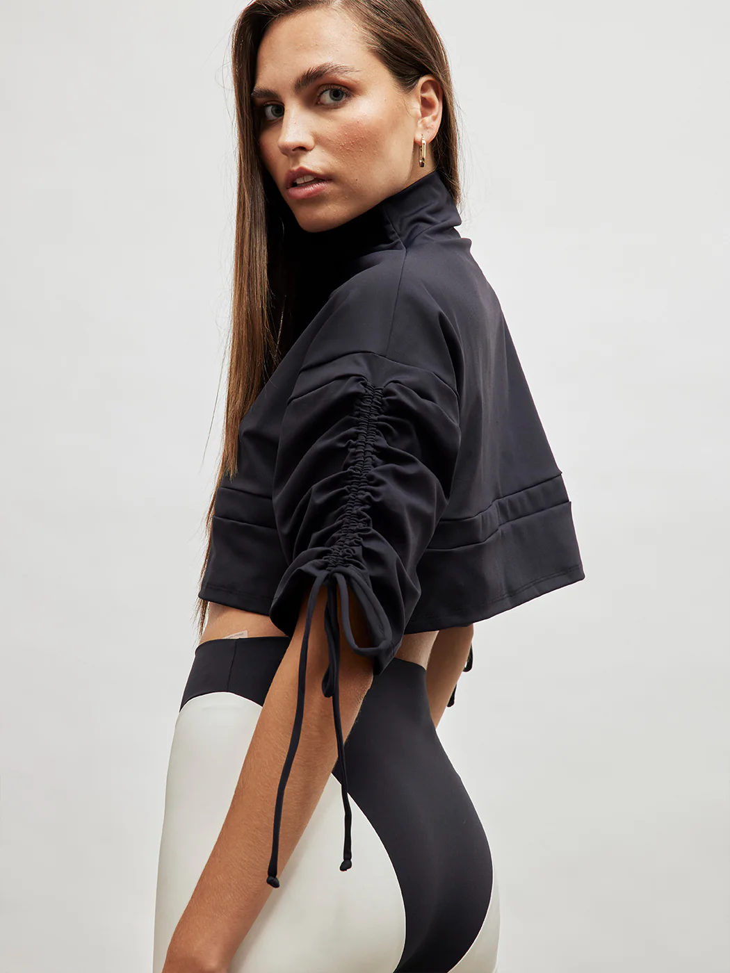 Cata Top - Black - Image 5