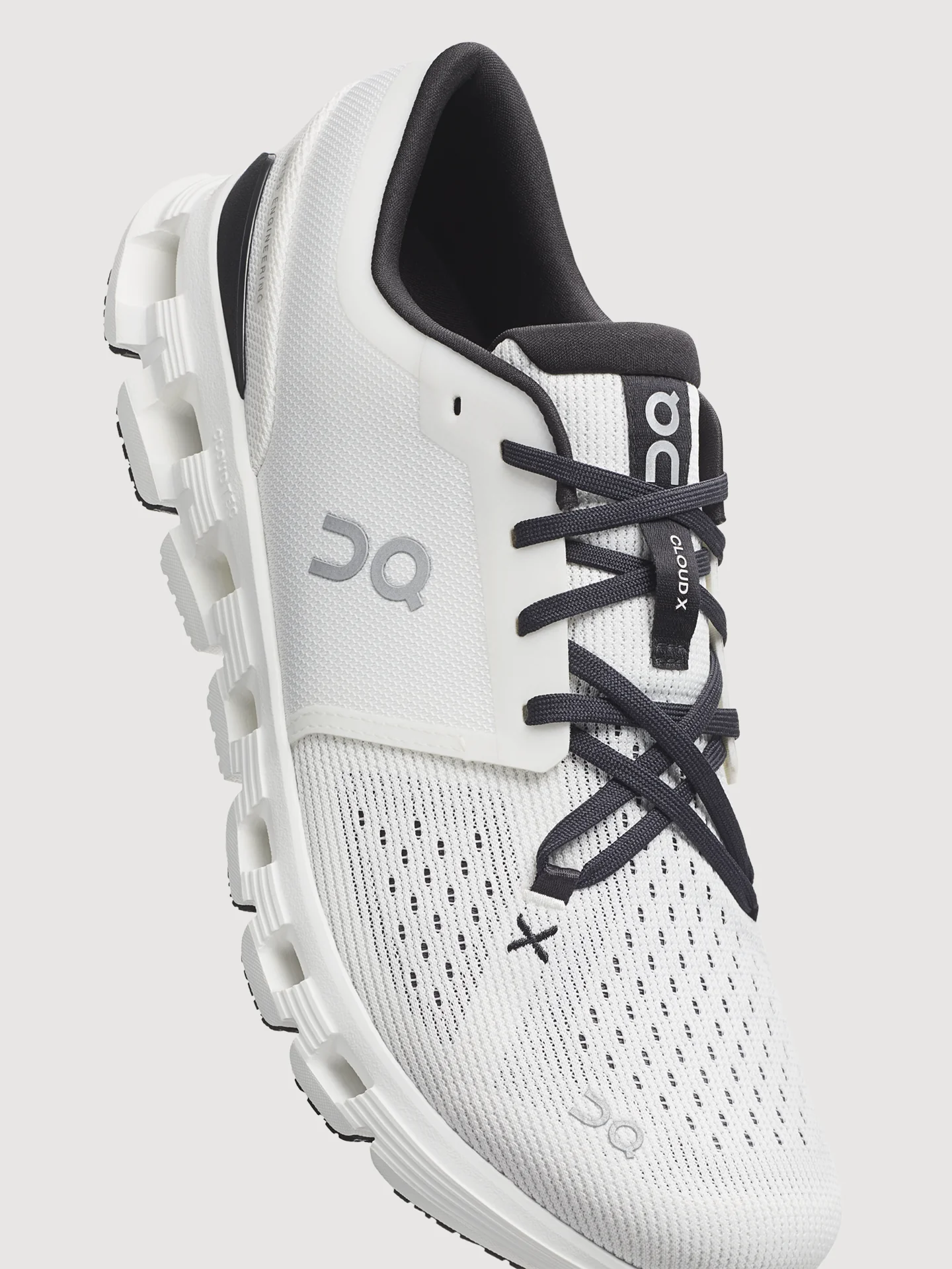 Cloud X 4 - Ivory | Black - Image 4
