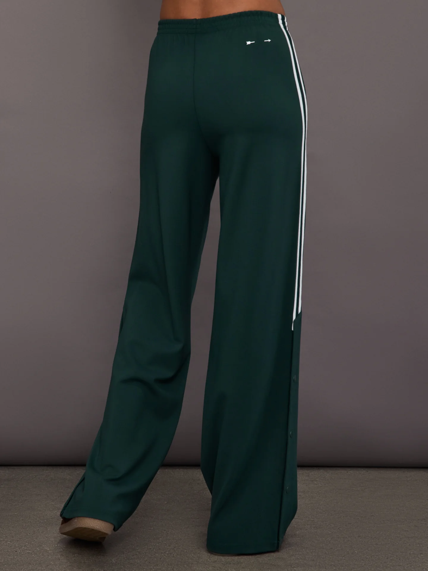 Cobra Zephyr Wide Leg Pant - Green - Image 4