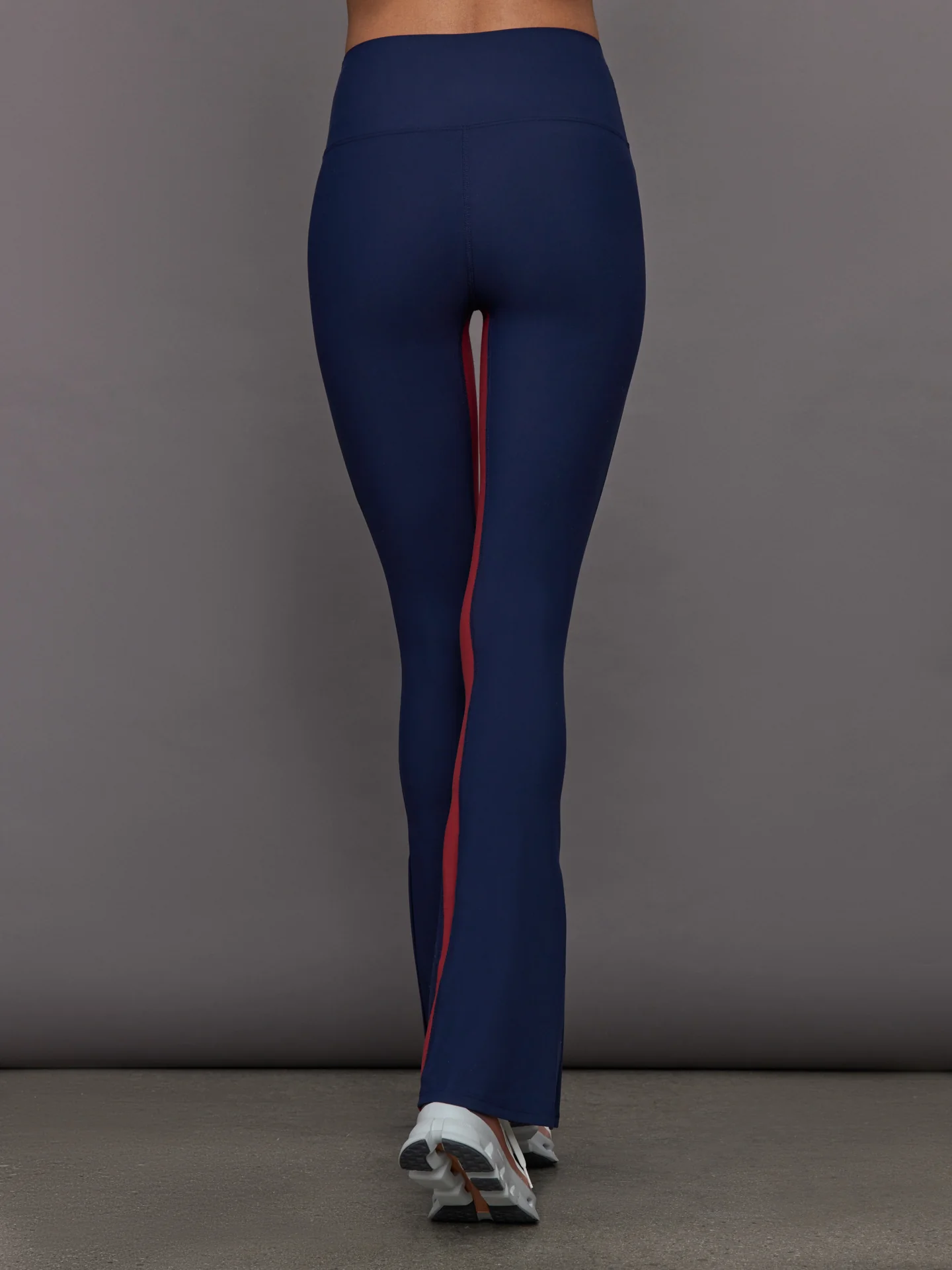 Colorblock Split Bootcut Legging in Melt - Navy / Red Dahlia - Image 4
