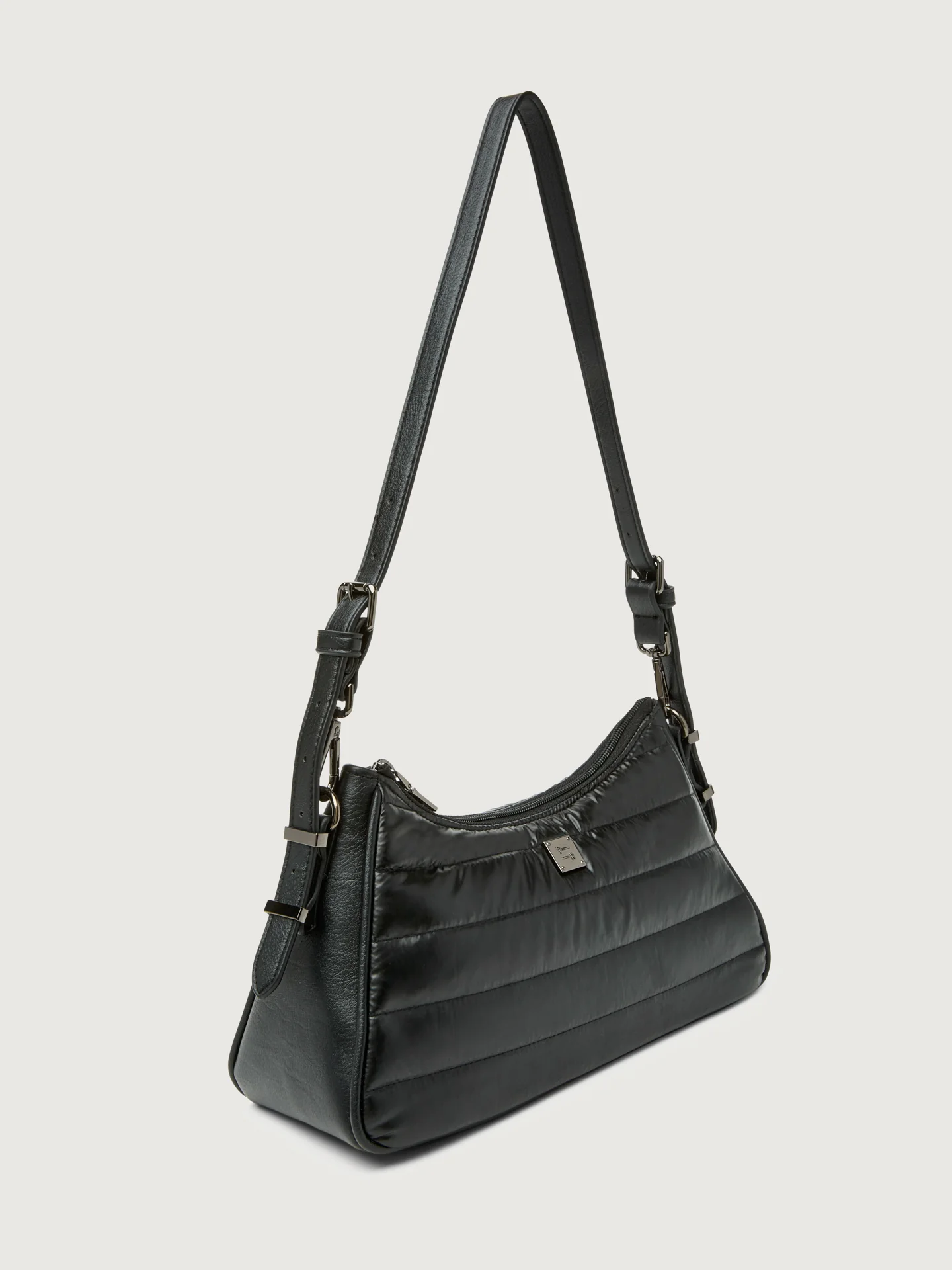 Cosmopolitan - Pearl Black - Image 5