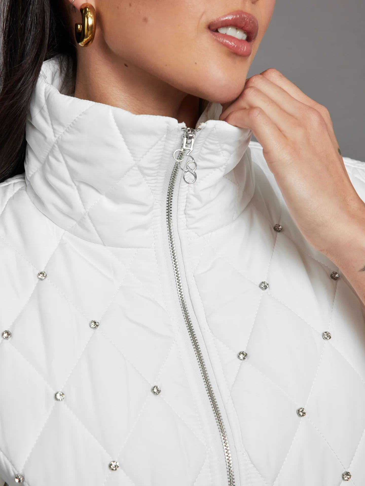 Diamond Quilted Puffer Vest - White - Image 4
