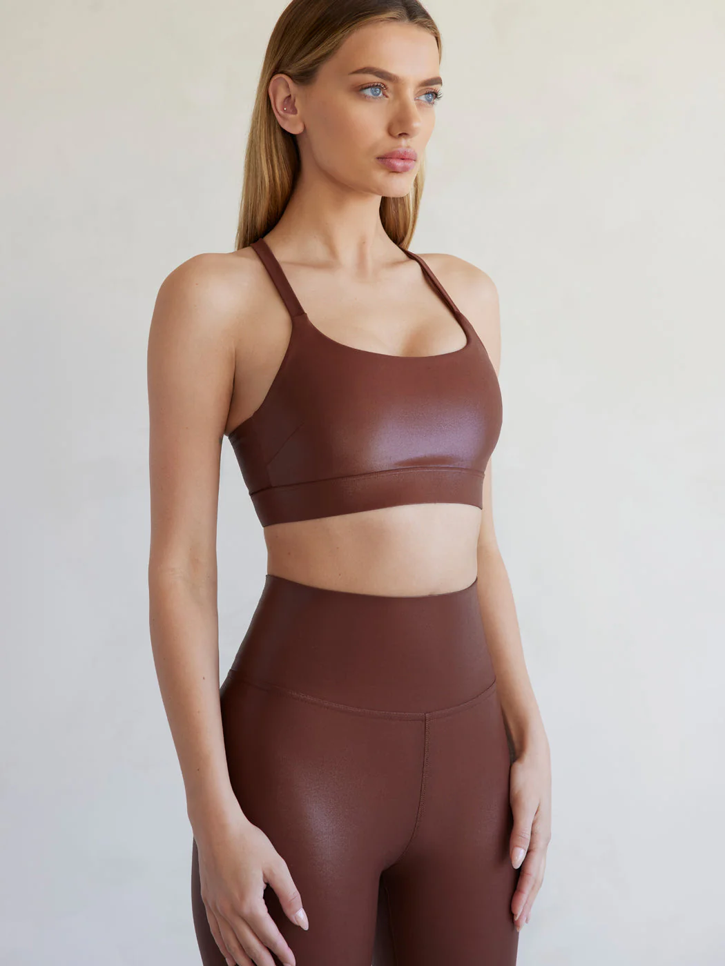 Flat Twist Cross Back Bra In Takara Shine - Cappuccino