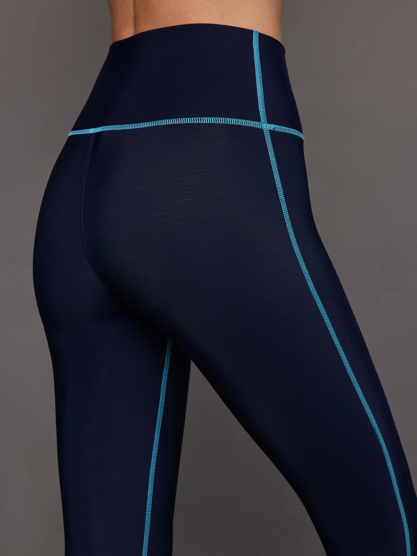 High Rise Legging with Fleece Back - Navy / Blue Atoll - Image 4