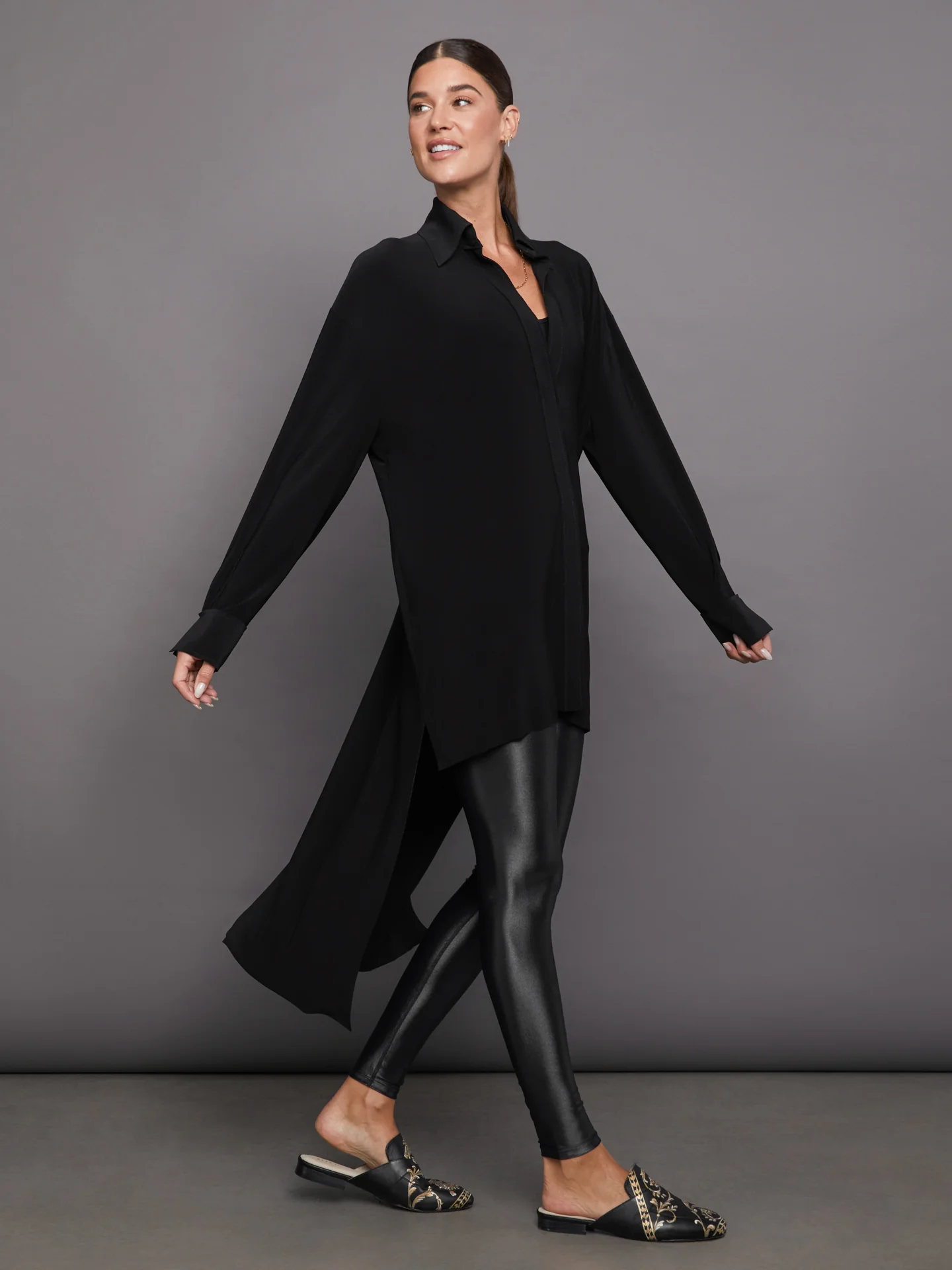 HI Low Oversized Boyfriend NK Shirt with Collar St - Black - Image 2