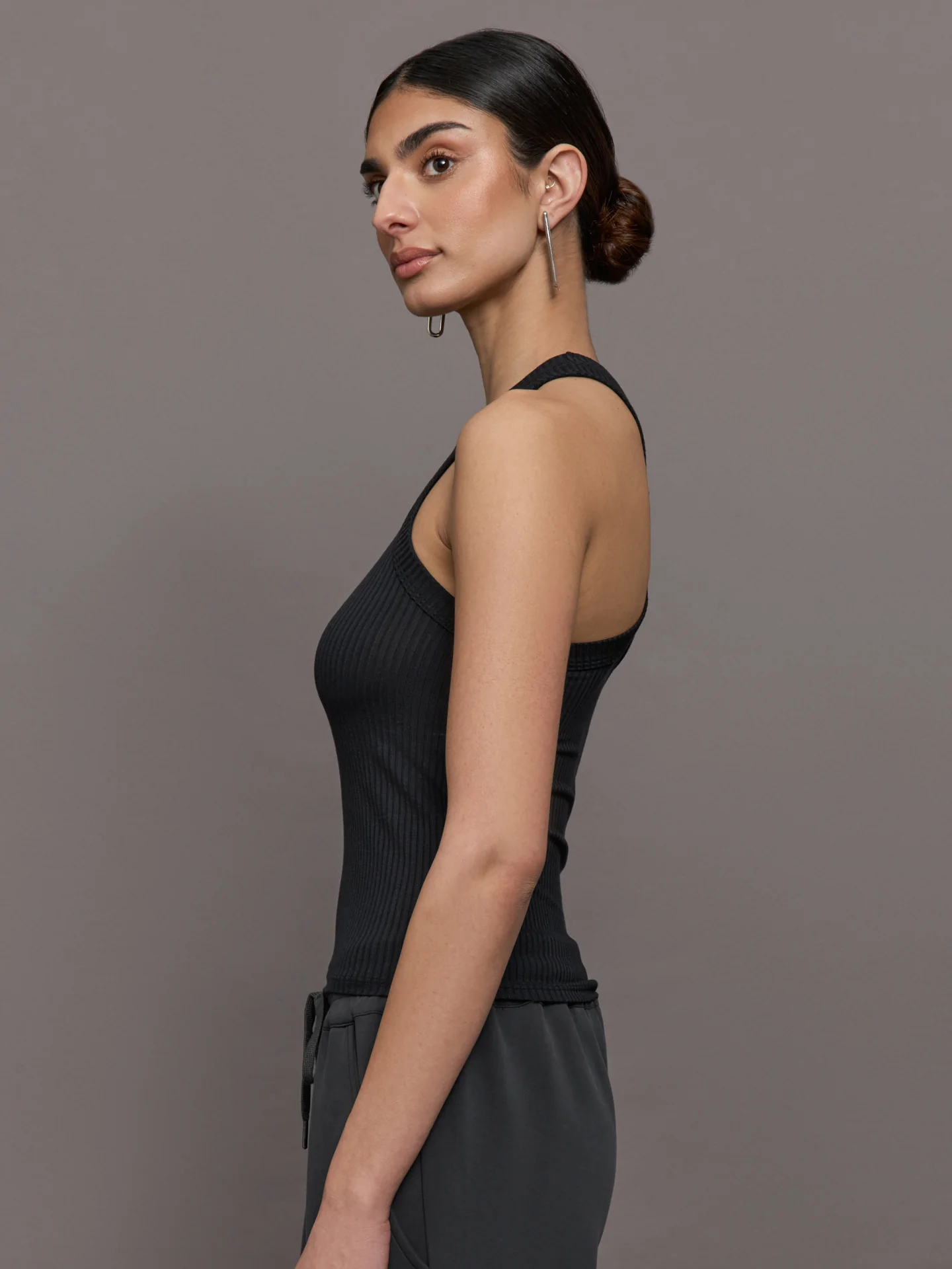 High Neck Fitted Tank in Ribbed Jersey - Black - Image 2