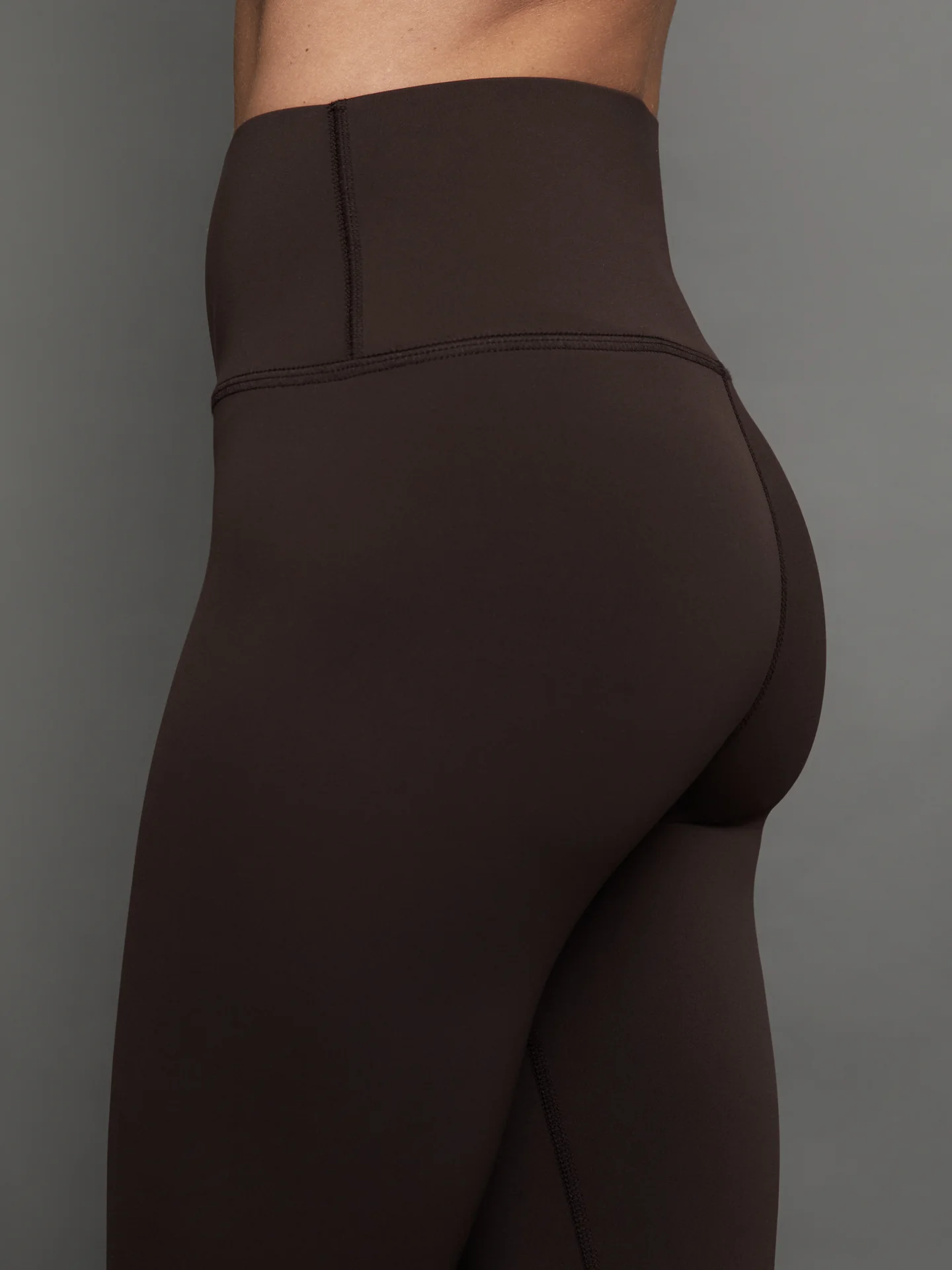 High Rise Full-Length Legging in Diamond Compression - Java - Image 4