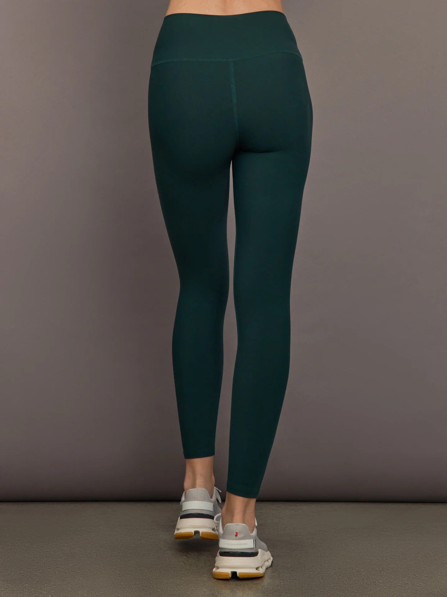 High Rise Legging in Melt - Forest - Image 4