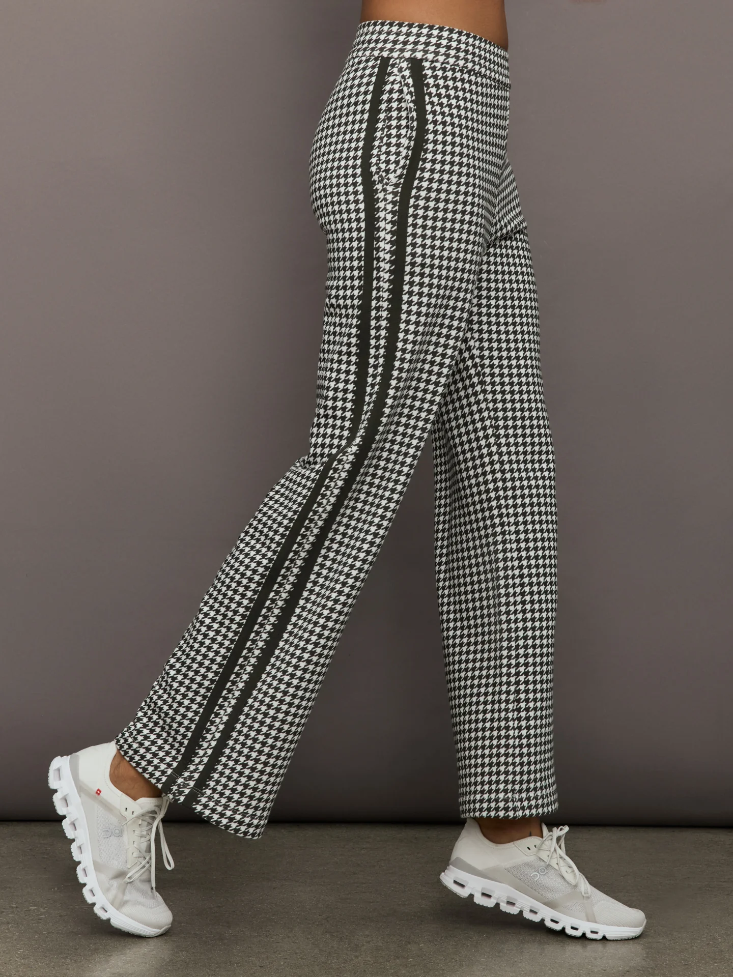 Houndstooth Track Set Bundle - Image 5