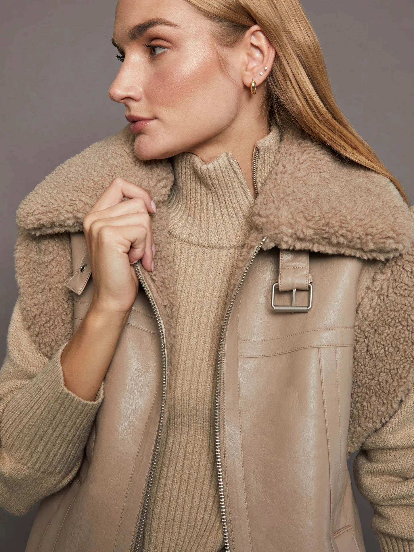 Jay Vest - Taupe - Image 4