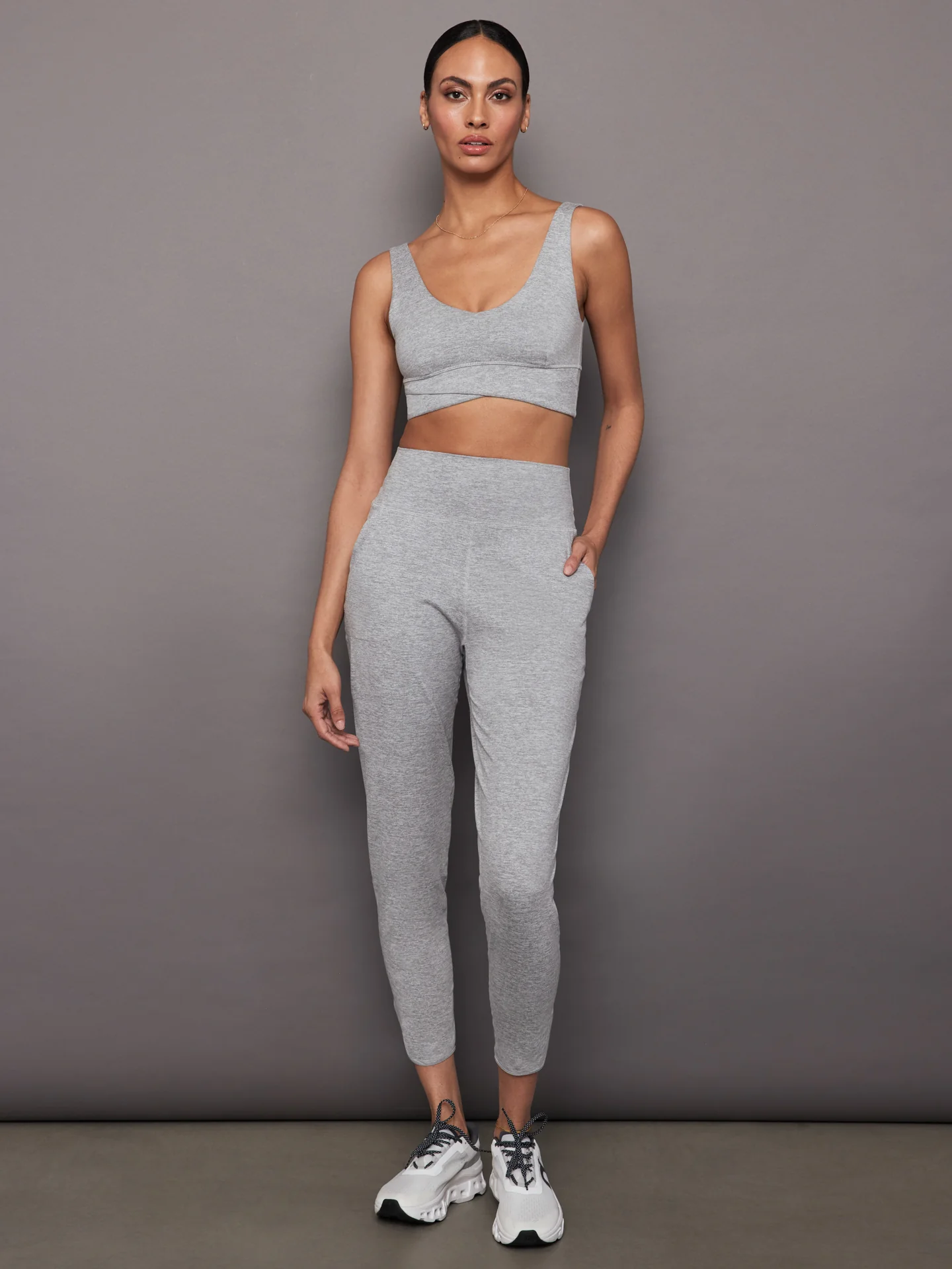 Jogger in Heather Melt - Silver Heather - Image 8