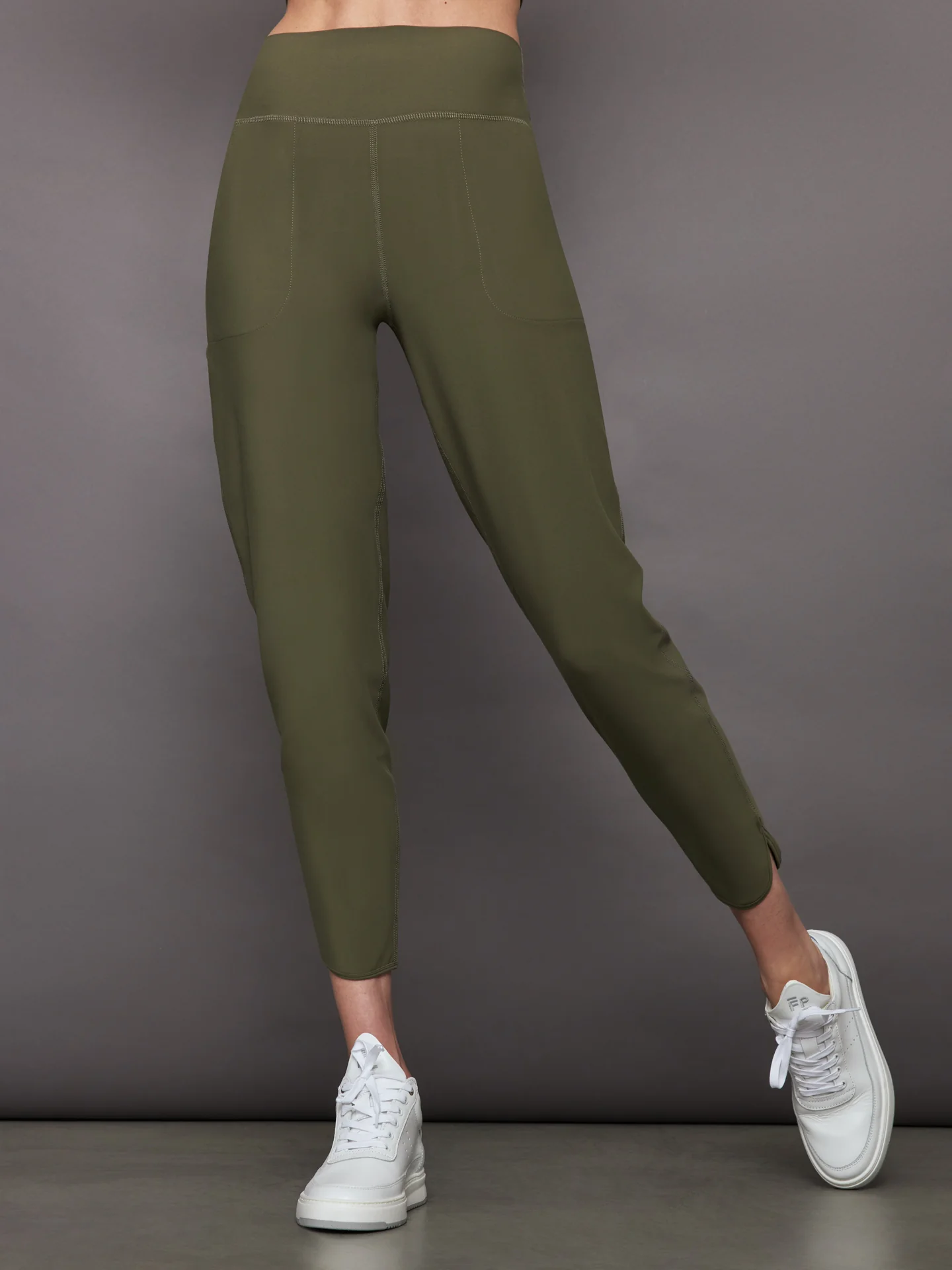 Jogger in Melt - Olive - Image 3