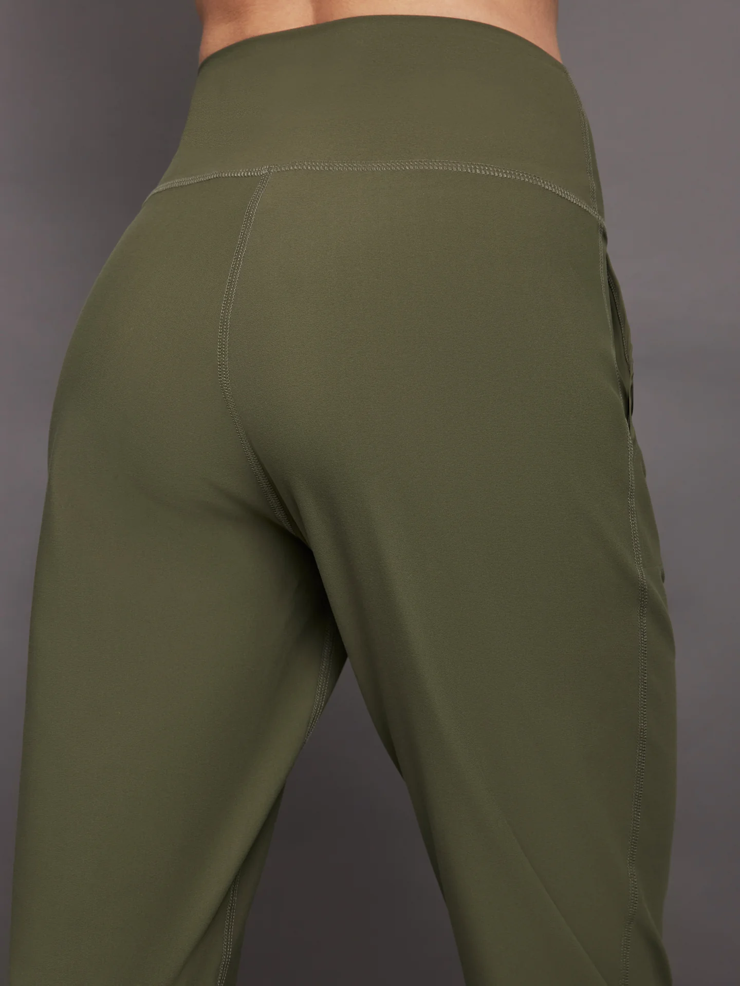 Jogger in Melt - Olive - Image 5