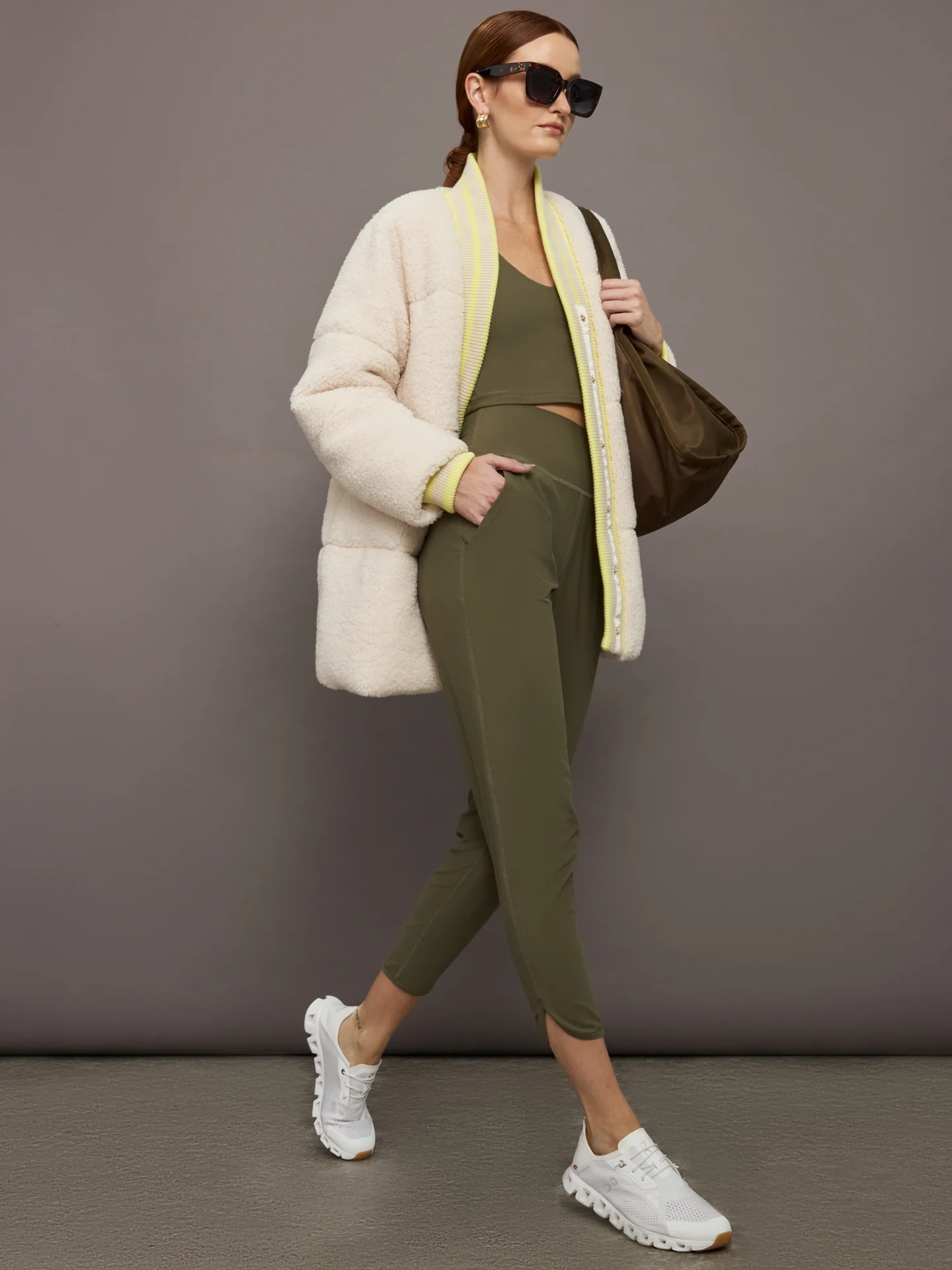 Jogger in Melt - Olive - Image 6