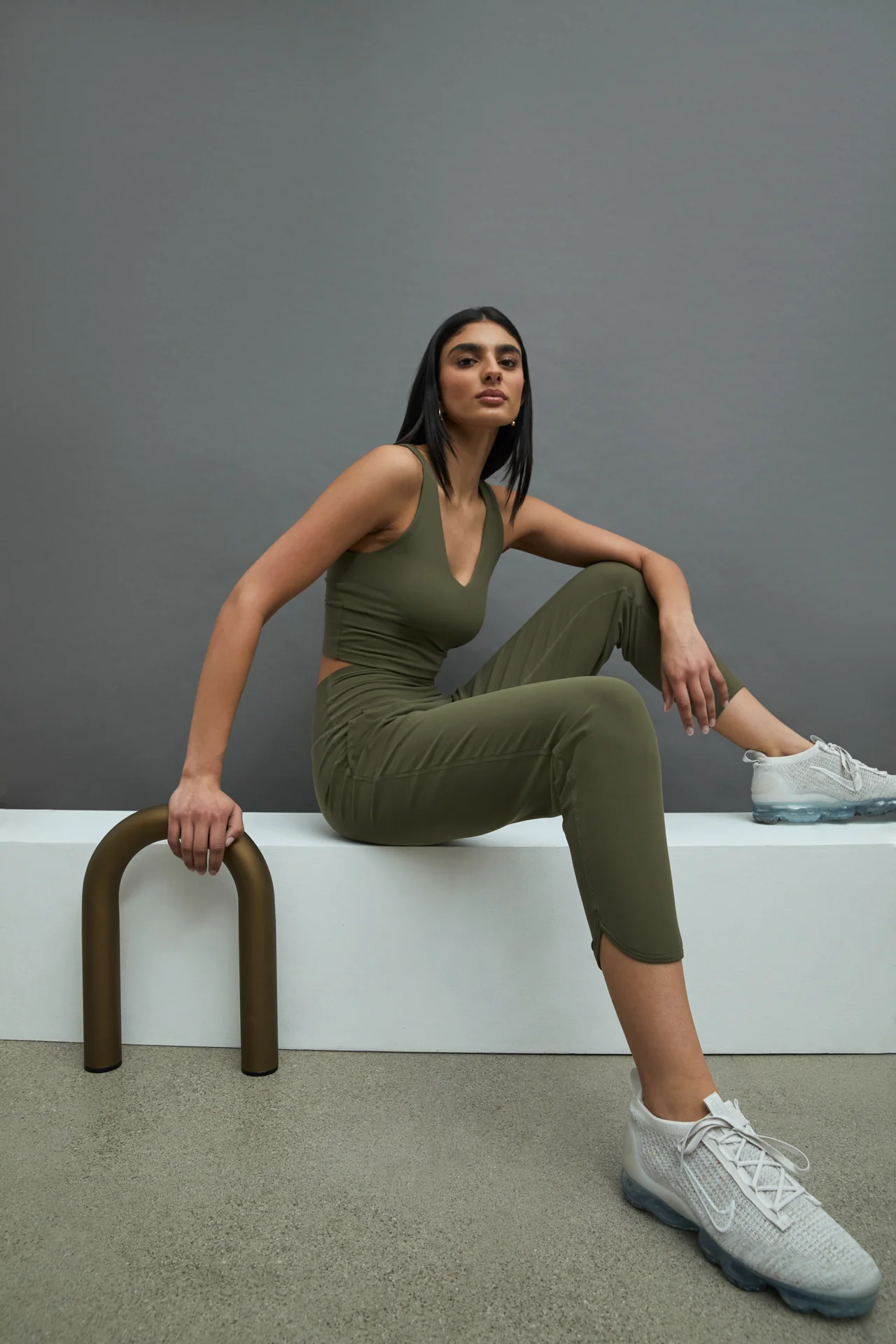 Jogger in Melt - Olive - Image 7