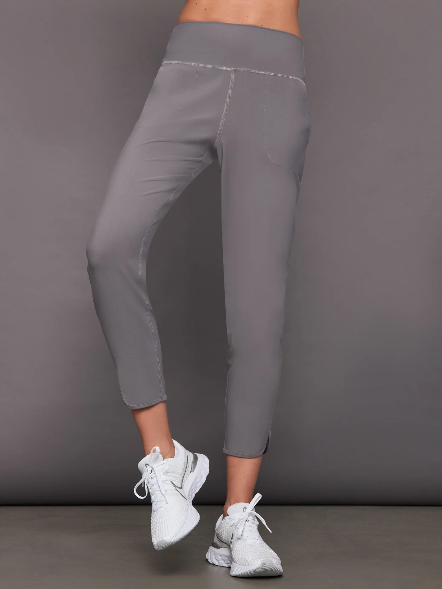 Jogger in Melt - Steel Grey - Image 2