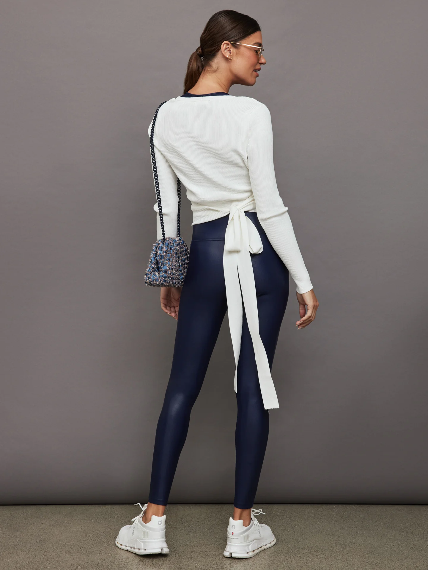 KIRA - WHITE - Image 4