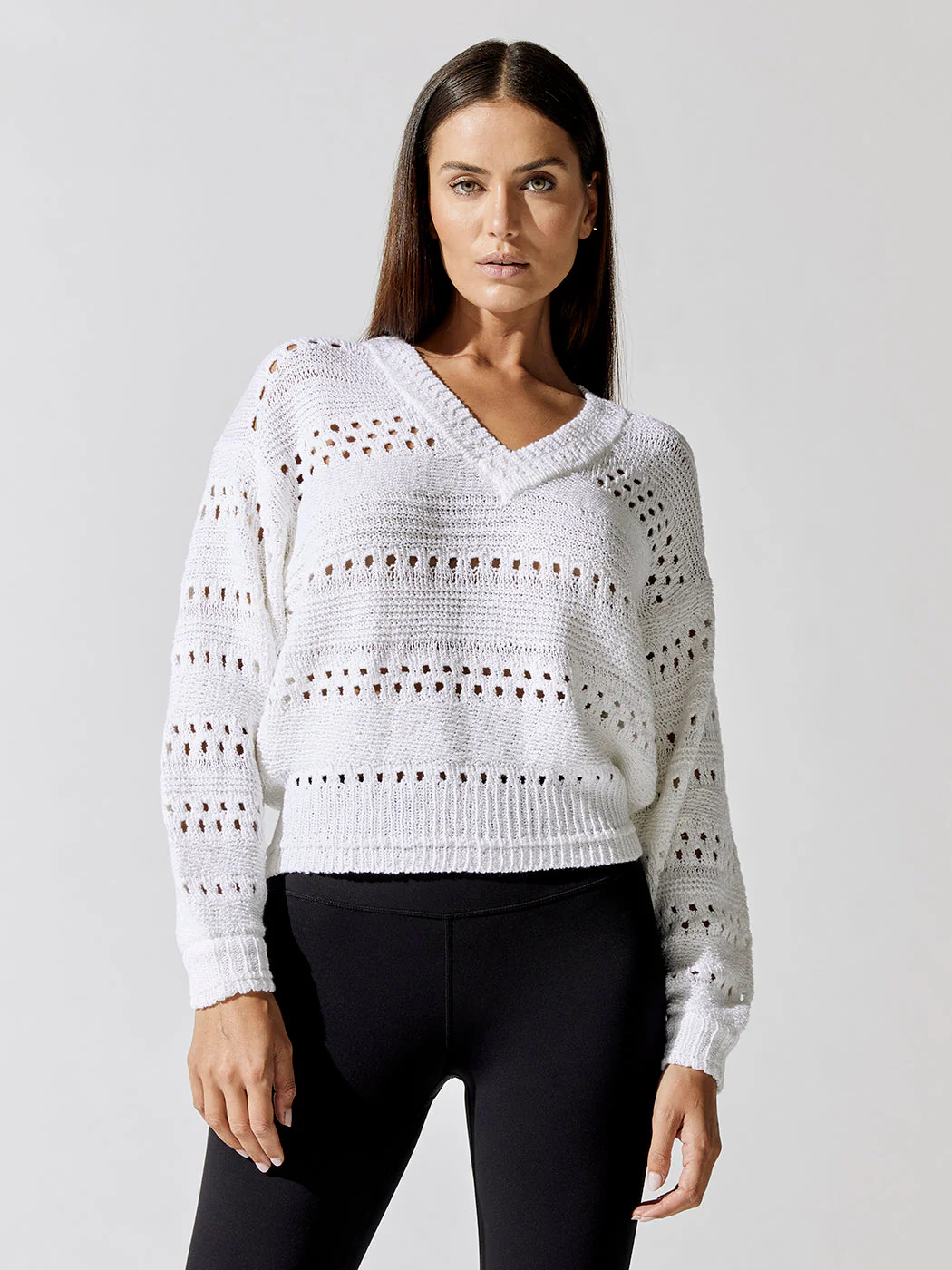 Liv Eyelet Vee - Vanilla