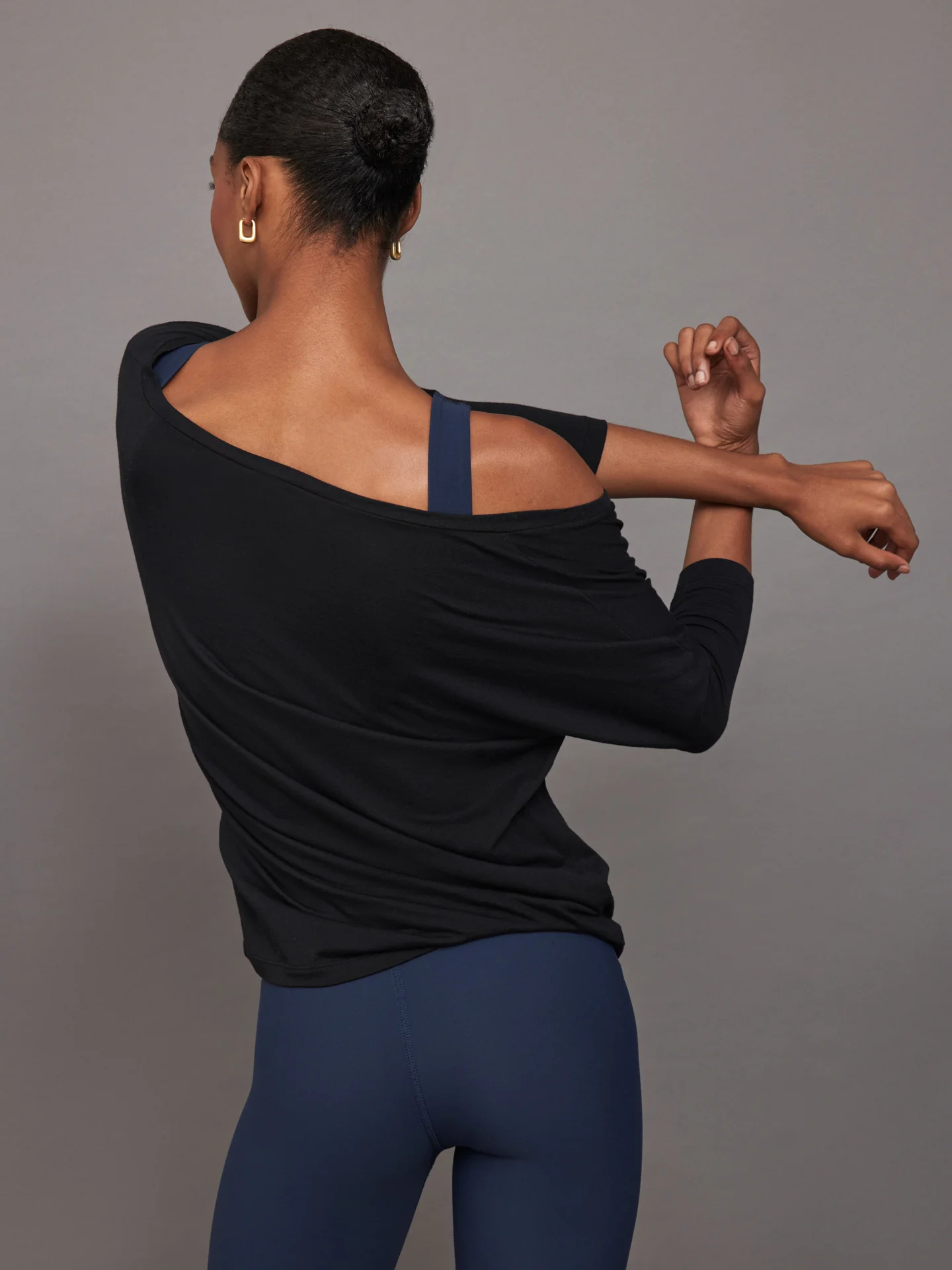 Long Sleeve Off Shoulder Tee - Black - Image 3