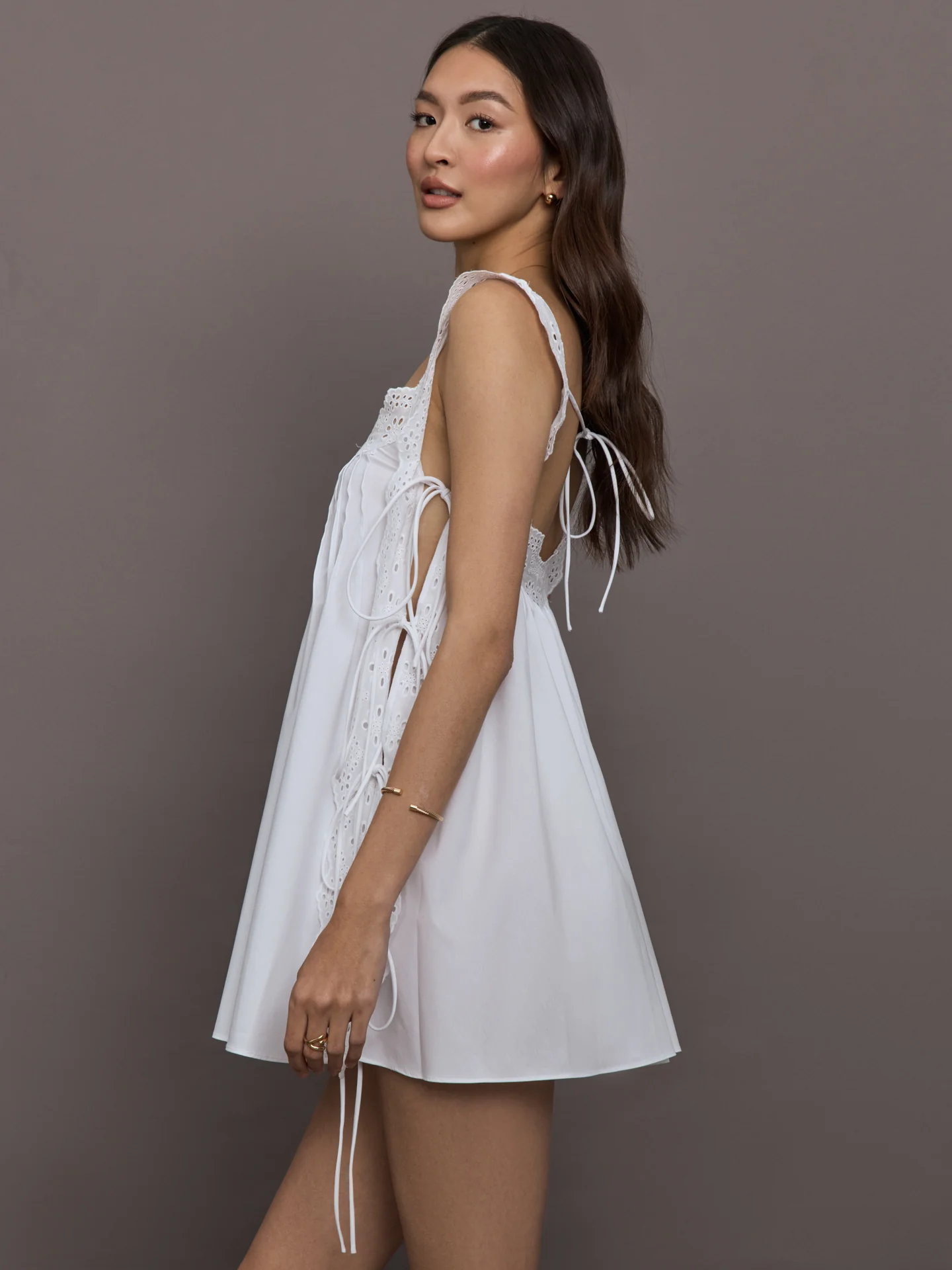 Lucilla Eyelet Trimmed Open Back Mini Dress - White - Image 4