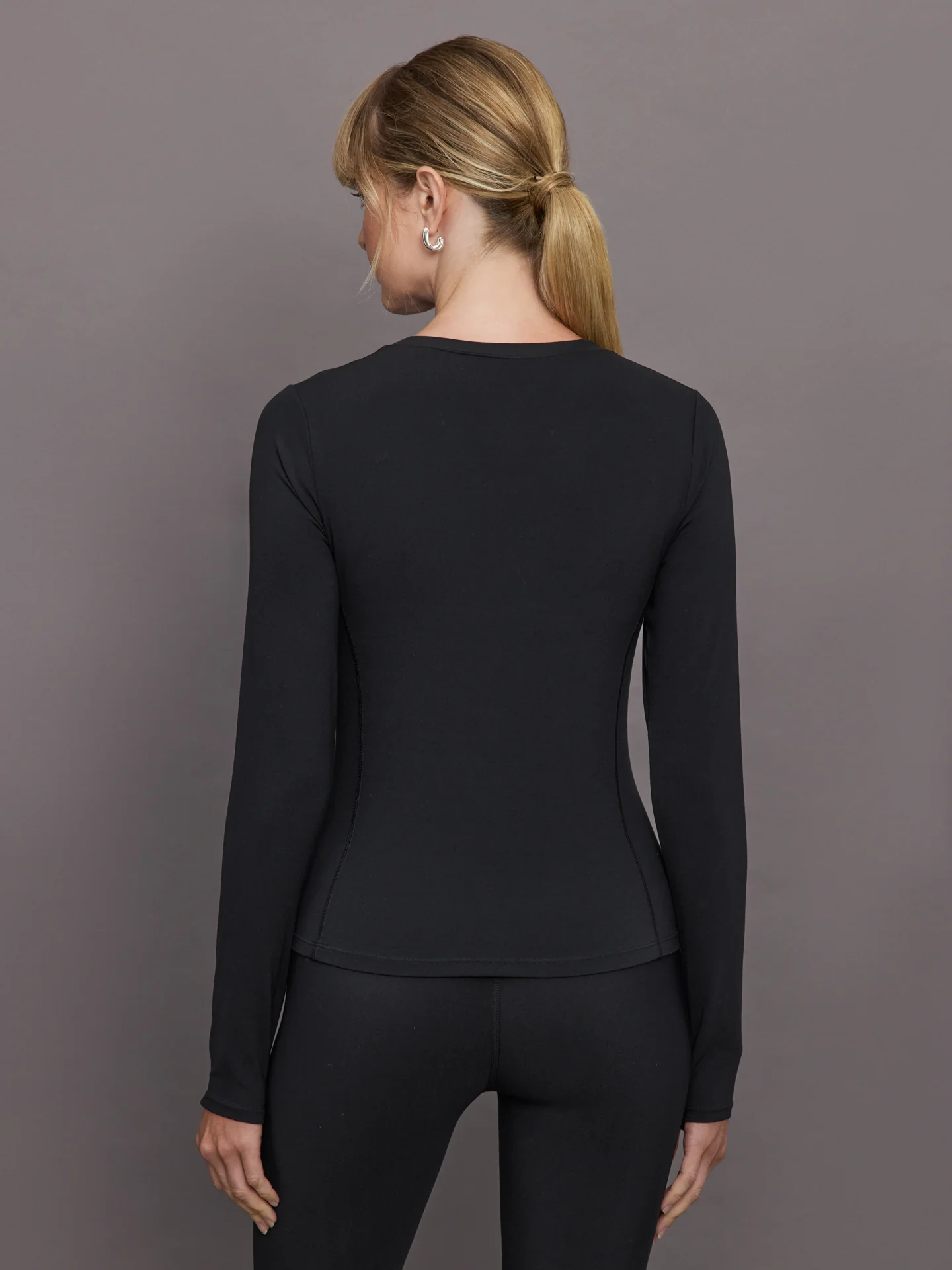 Long Sleeve Crew Neck in Melt - Black - Image 4