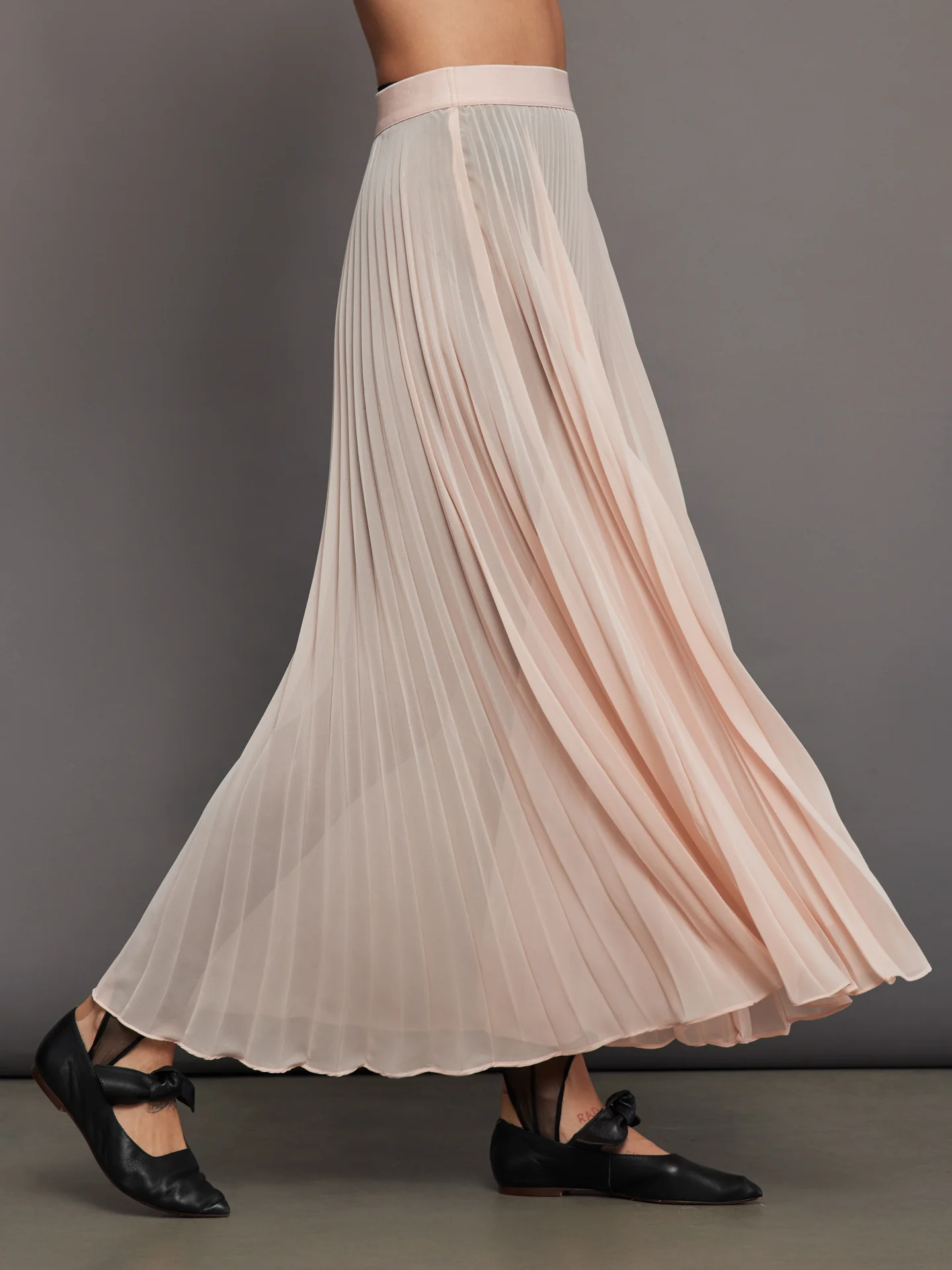 Mesh Pleated Skirt - Rose Cloud - Image 2