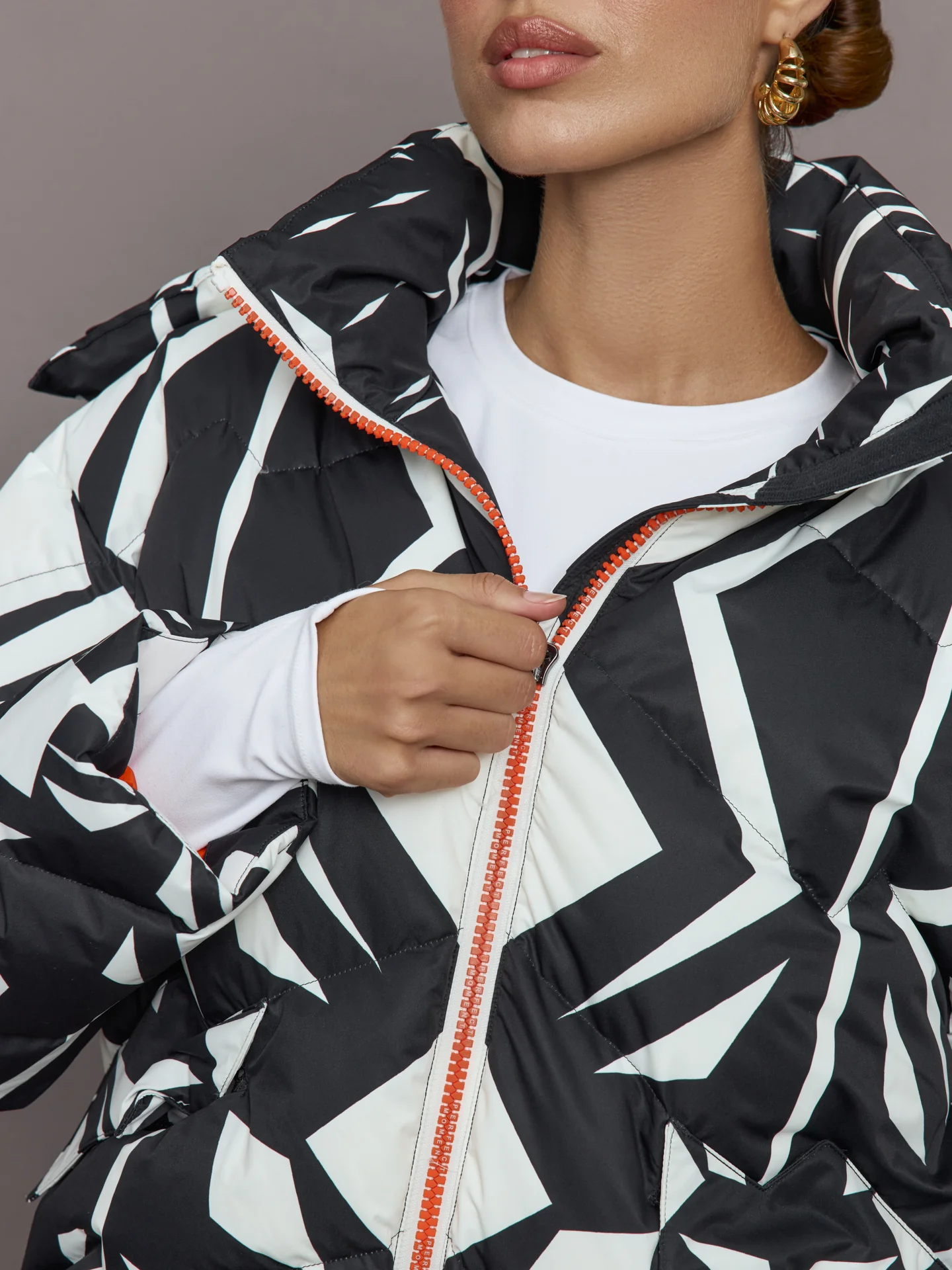 Mountain Puffer Ski Jacket - Geo Print Black/Snow White - Image 3