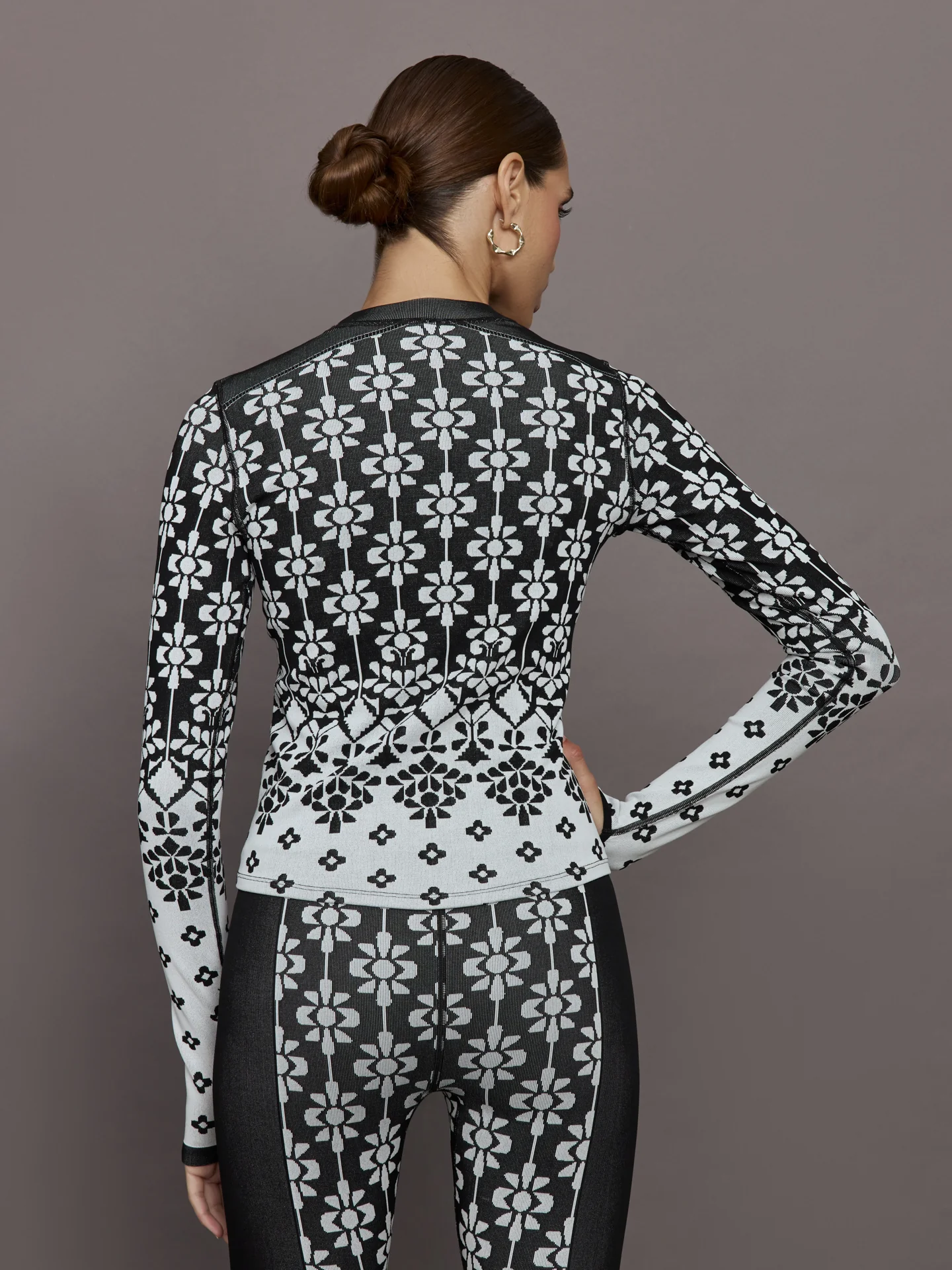 Myoko Jacquard Base Layer - Onyx - Image 4