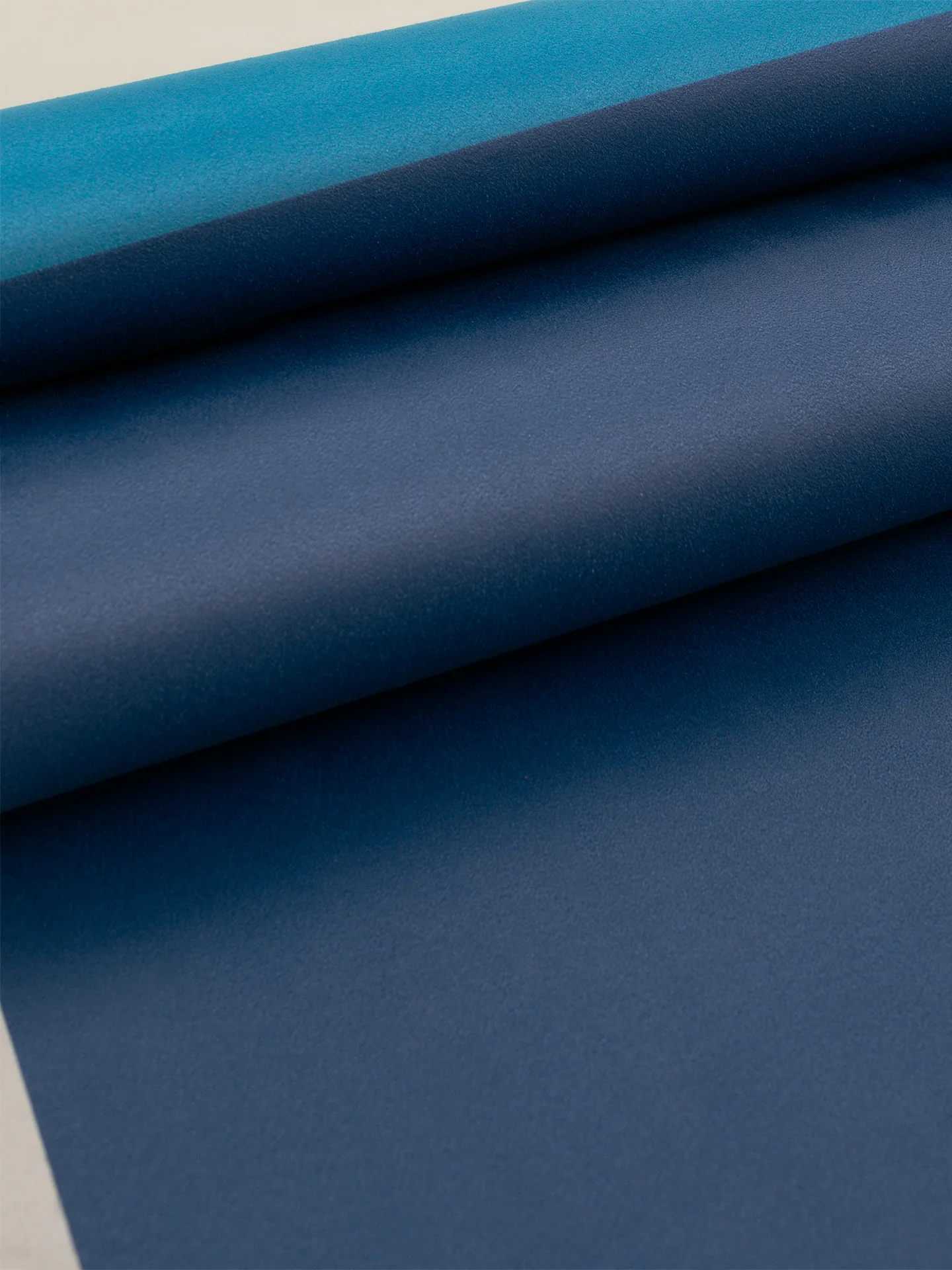 Navy Aeris Yoga Mat - Navy/Blue - Image 6