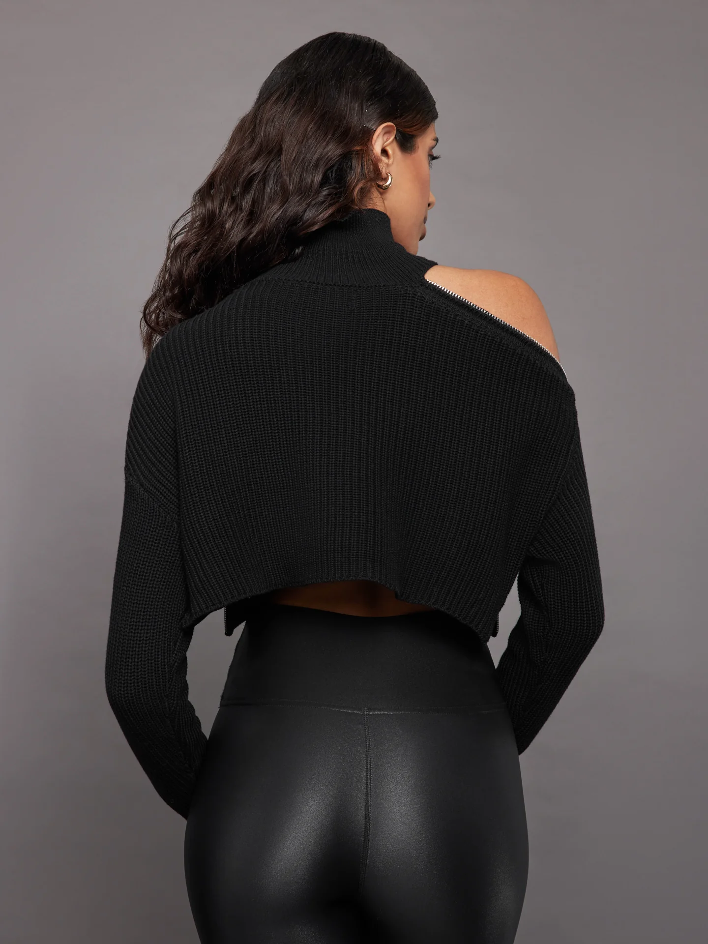 Neumi Sweater - Black - Image 3