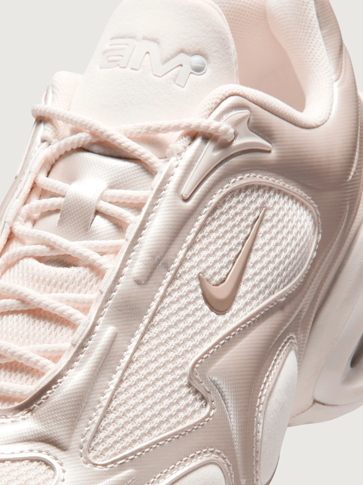 Nike Air Max Muse - Chalk/Chalk-metallic silver - Image 3