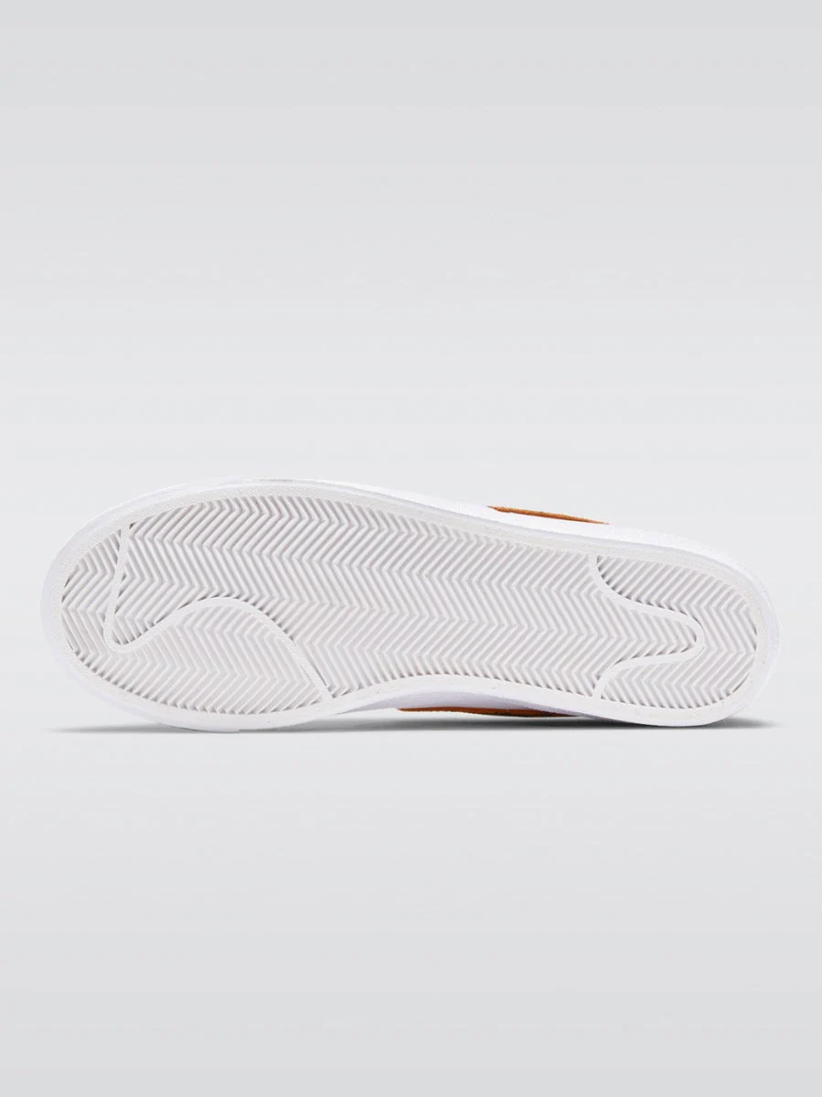 Blazer Mid '77 Se Sneaker - White/White-White-White - Image 6