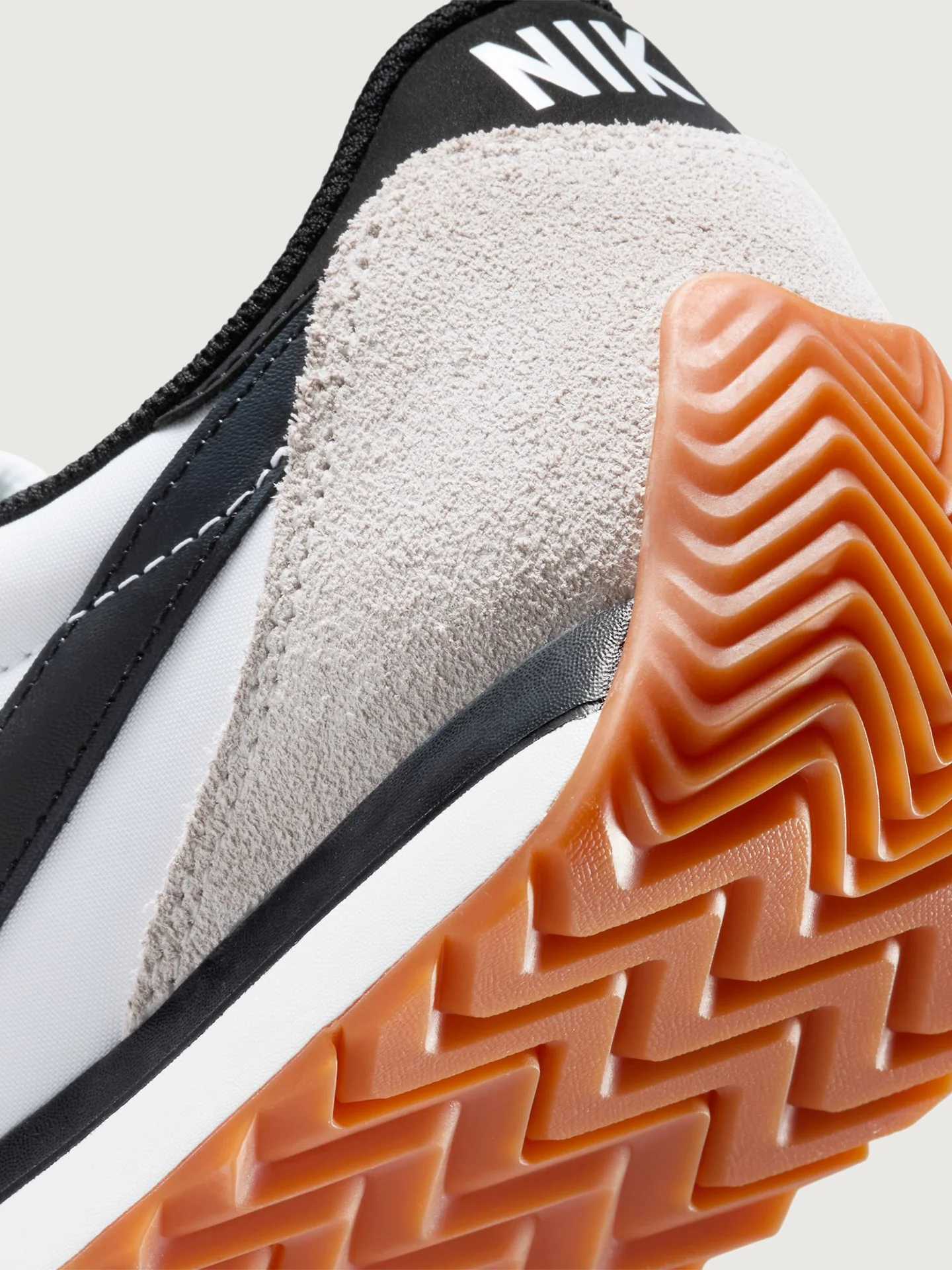 Nike Pacific - White/Black-Platinum Tint - Image 6