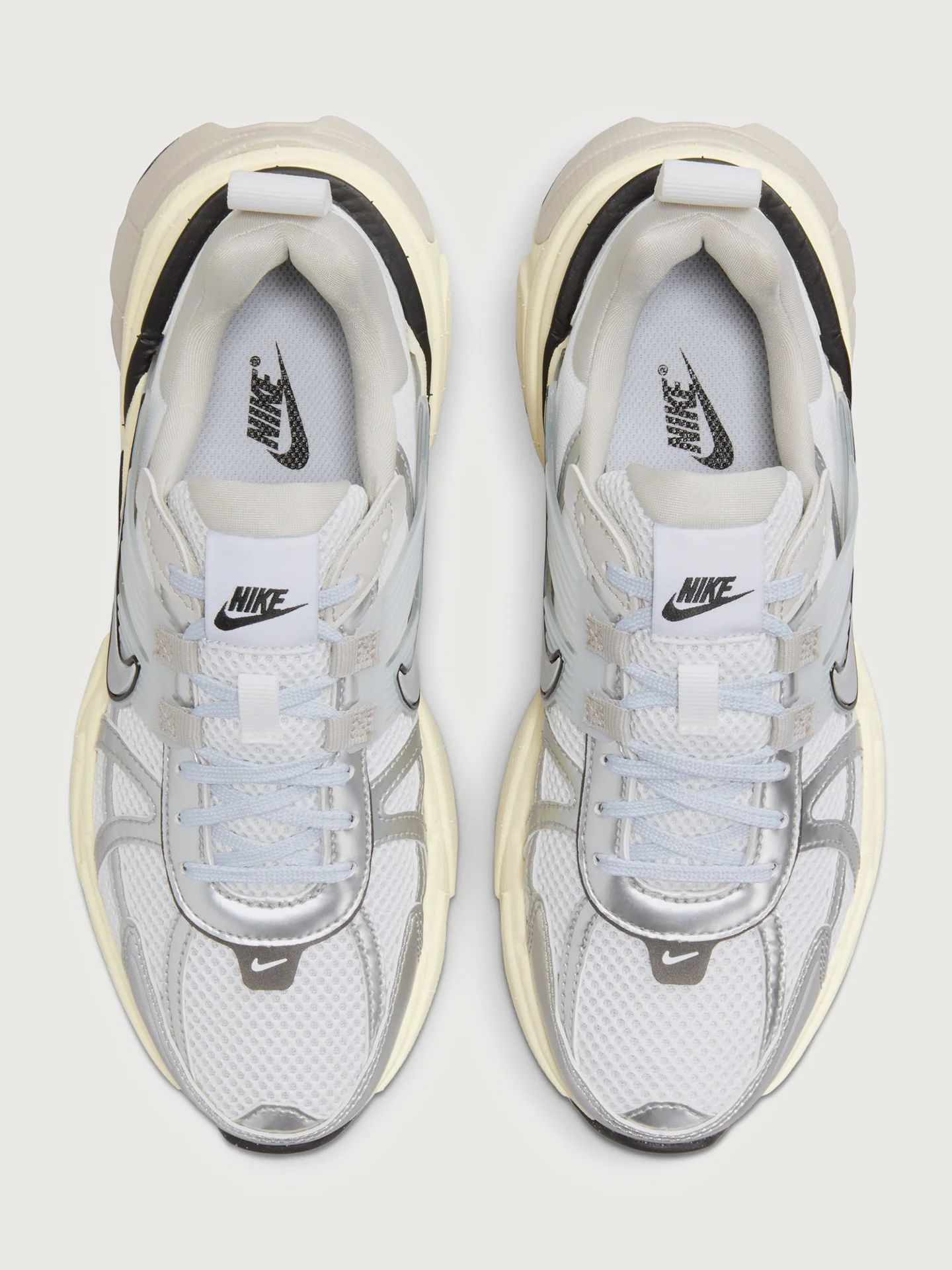 Nike V2k Run - Summit White/Metallic Silver - Image 4