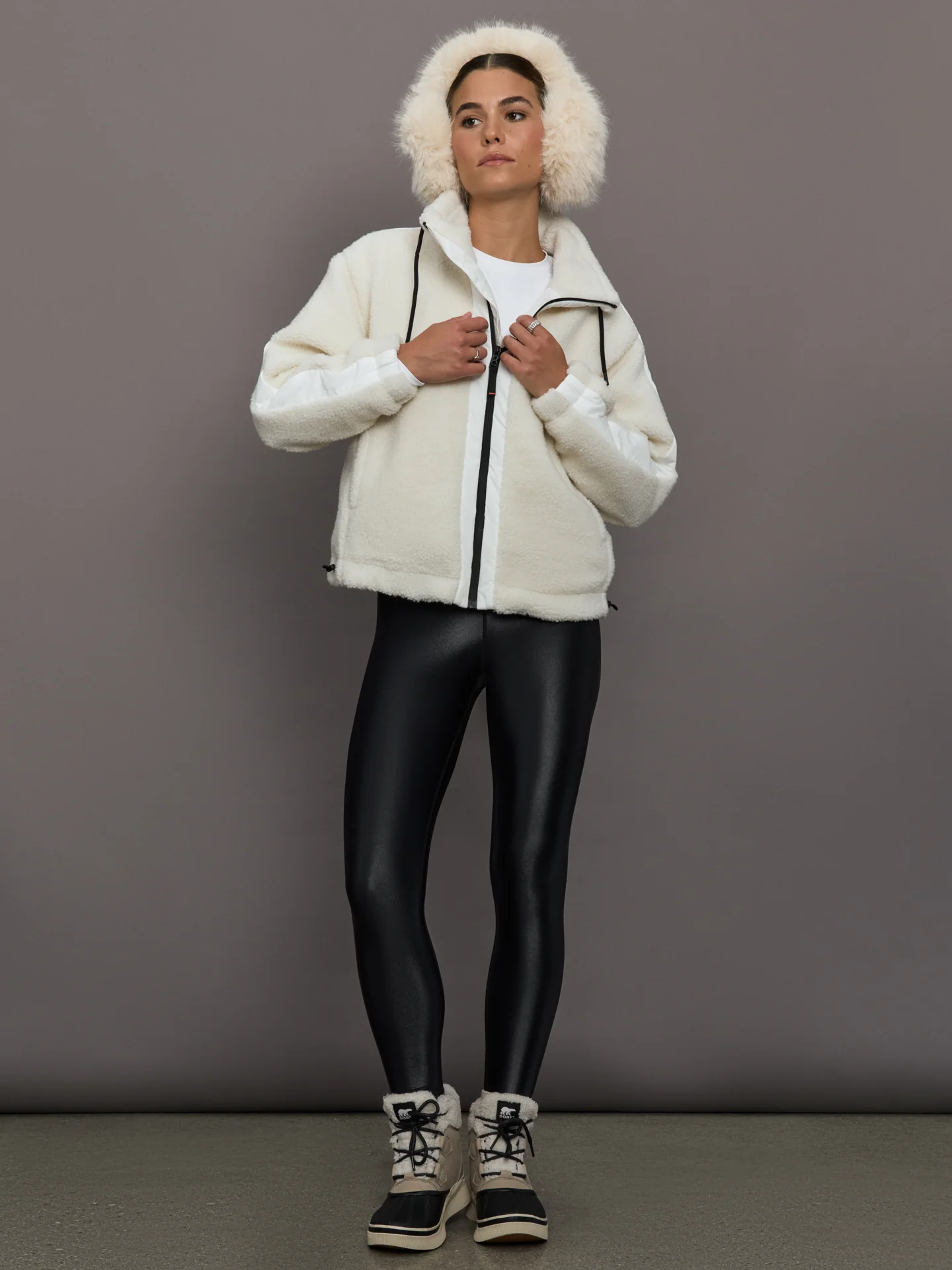 NINETTA2 - Off White - Image 2