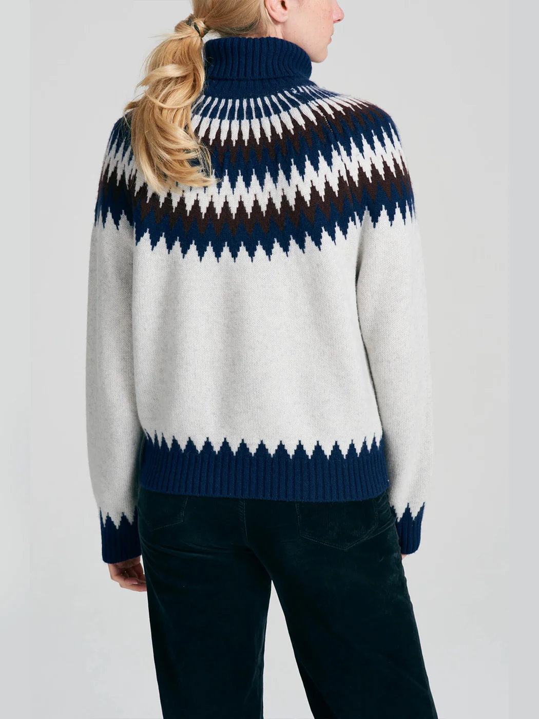 Nordic Yoke Roll Collar - Deep Sea/Navy/Crystal/Hickory - Image 4