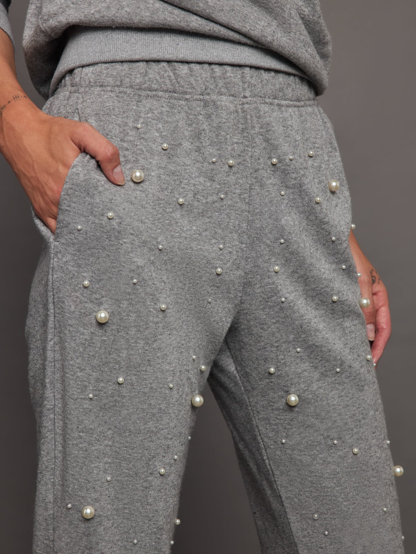 Pearl Sweatpant - Heather Grey - Image 5