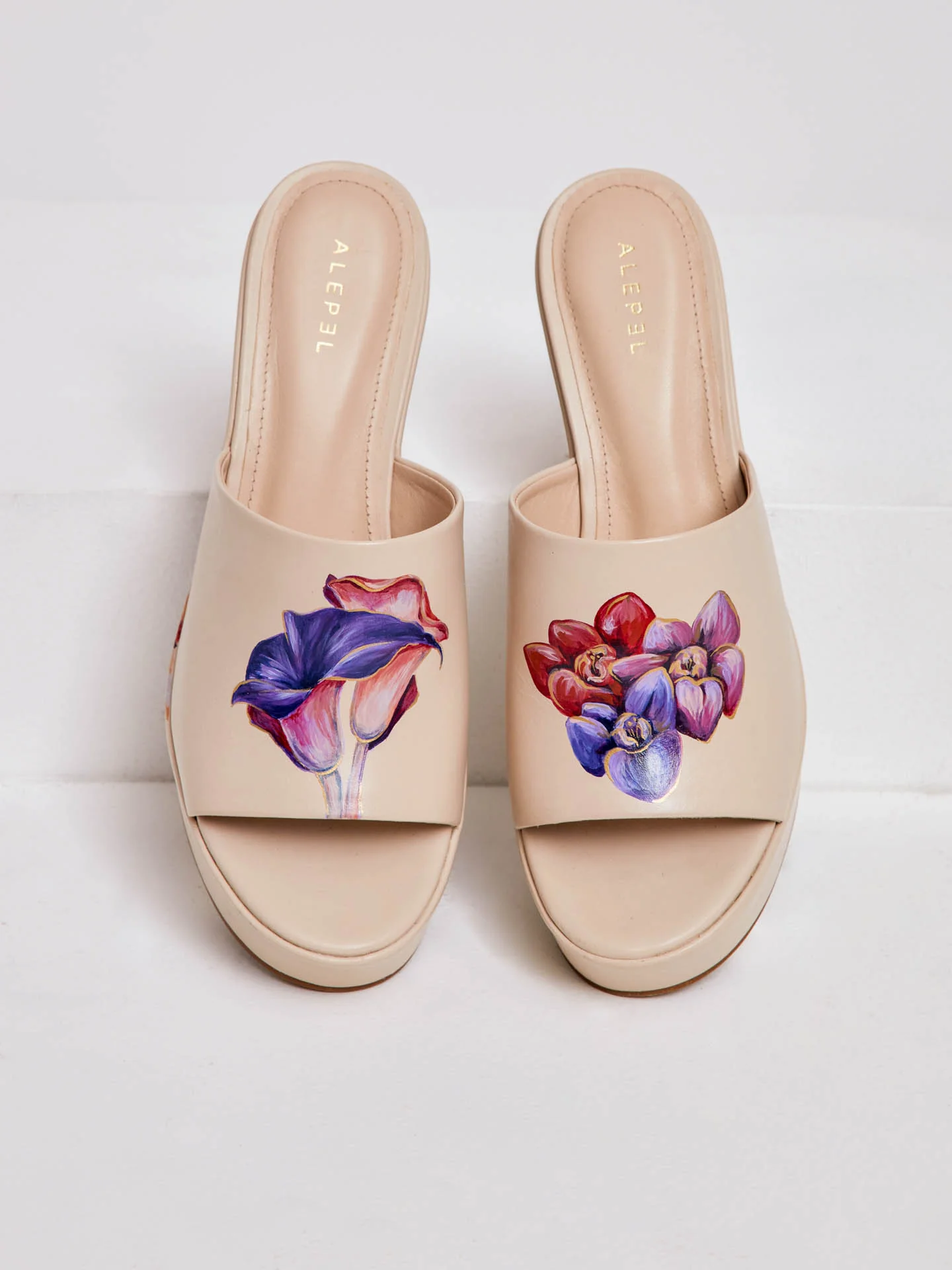 PLATFORM SANDAL - Floral Beige - Image 2