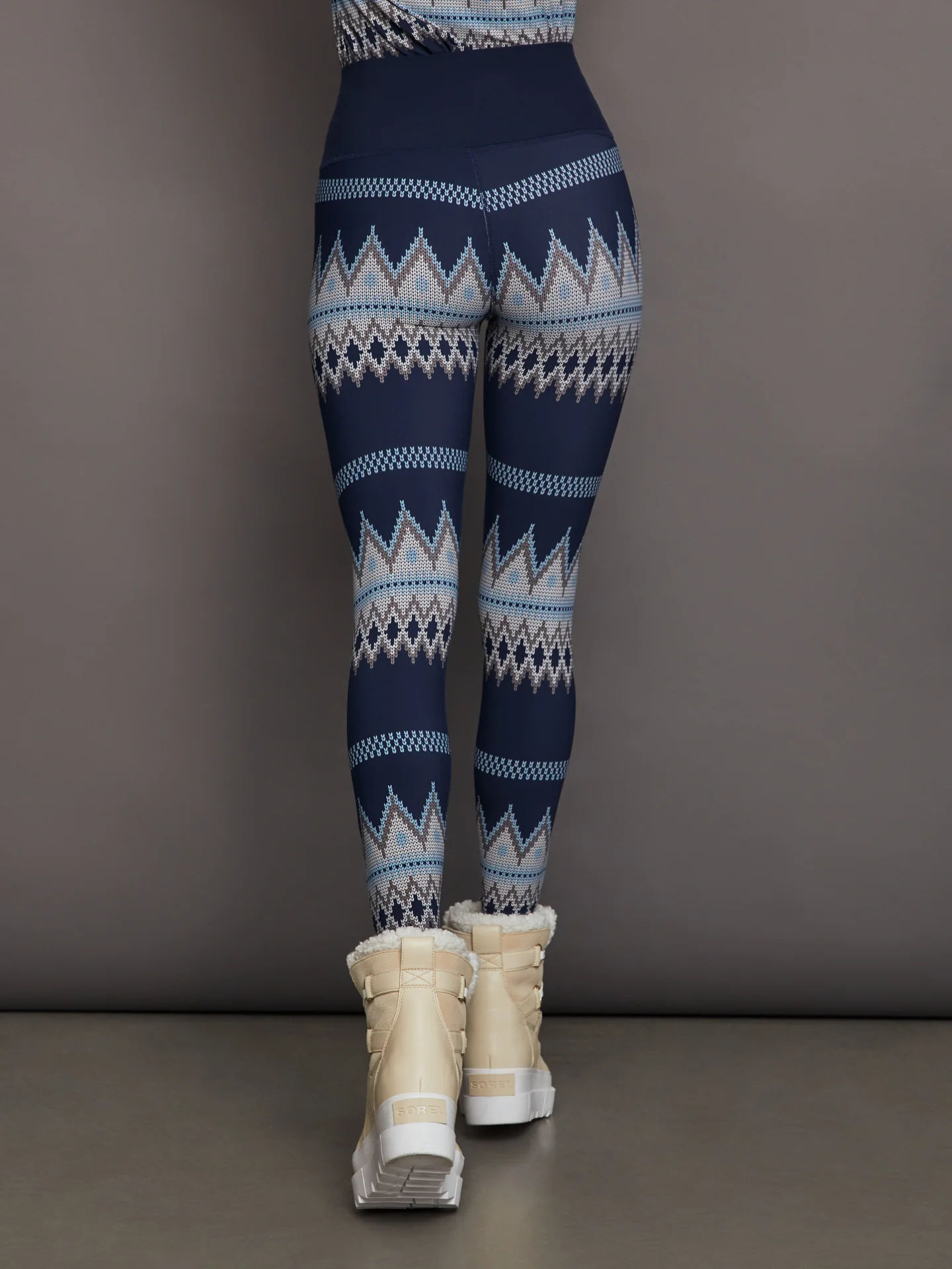 Printed Base Layer Legging - Printed Fairisle - Image 3