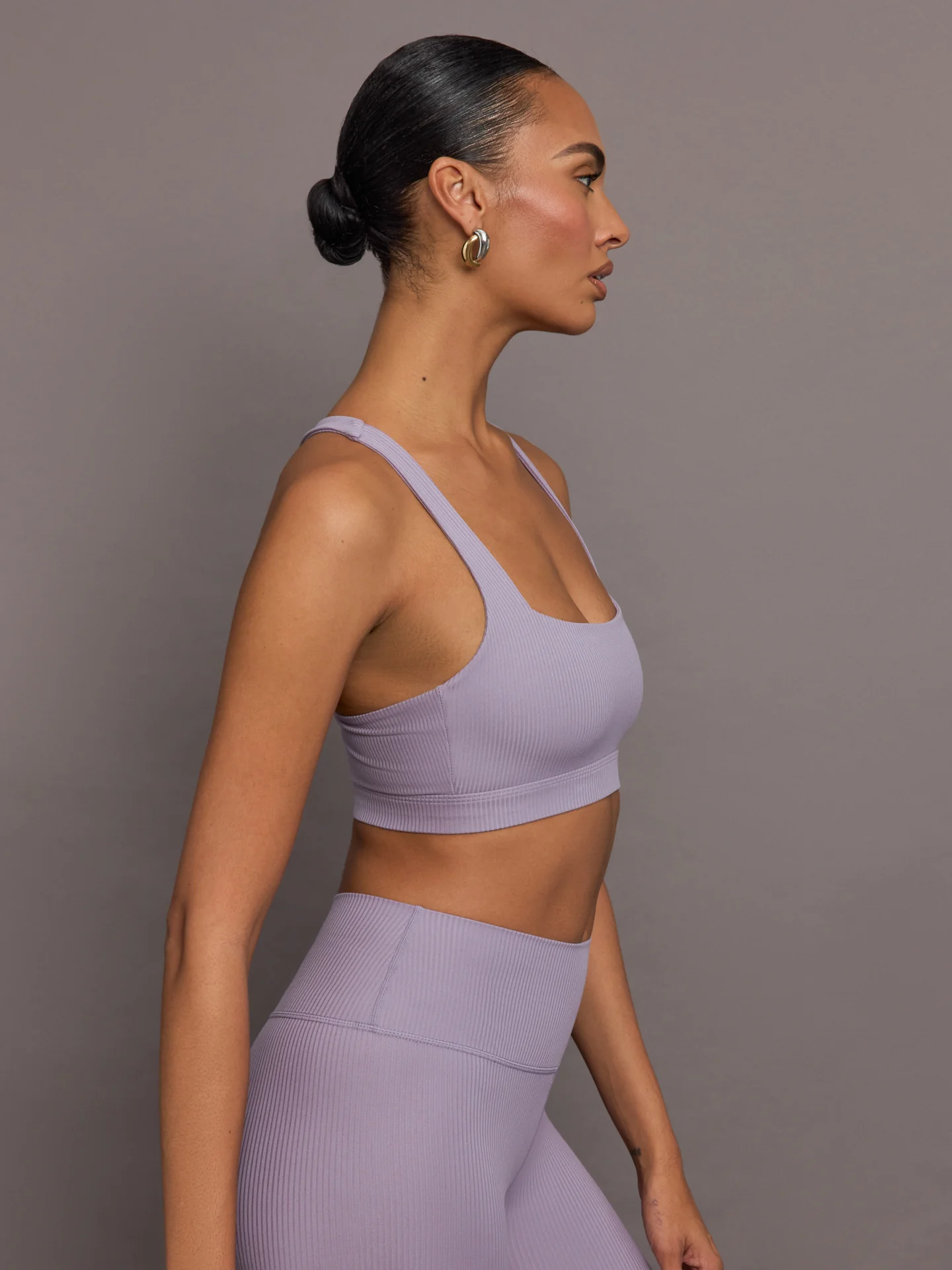 Racerback Bra in Ribbed Melt - Lavender Grey - Image 5