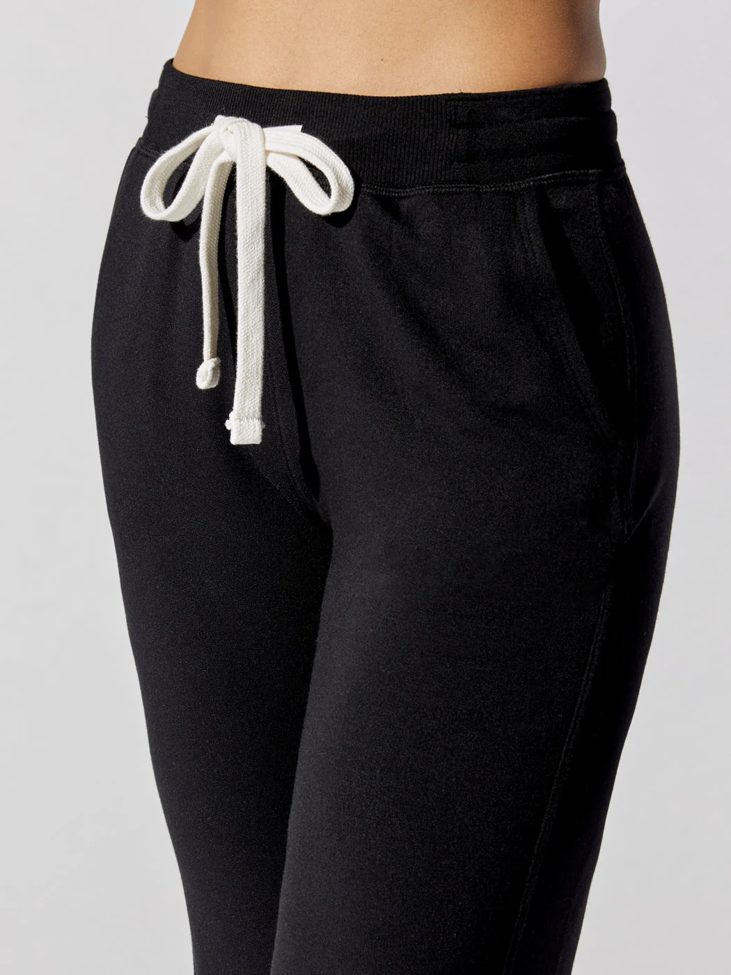 Raven Fleece Full Length Sweatpant - Black - Image 4