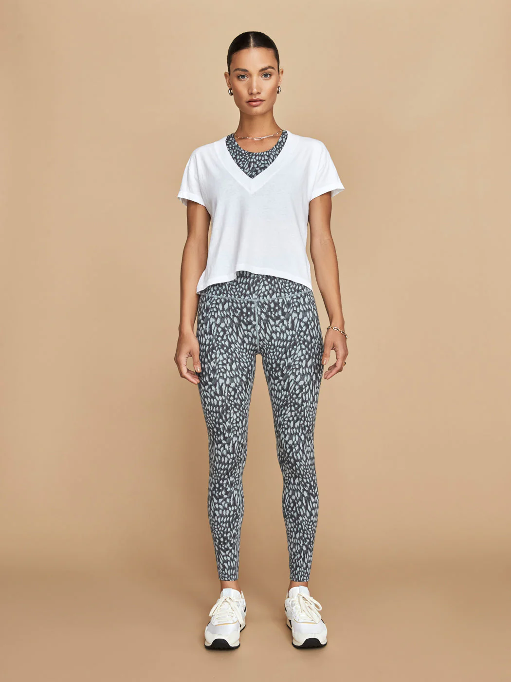 Alanis Recycled Cotton V Neck Tee - White - Image 7