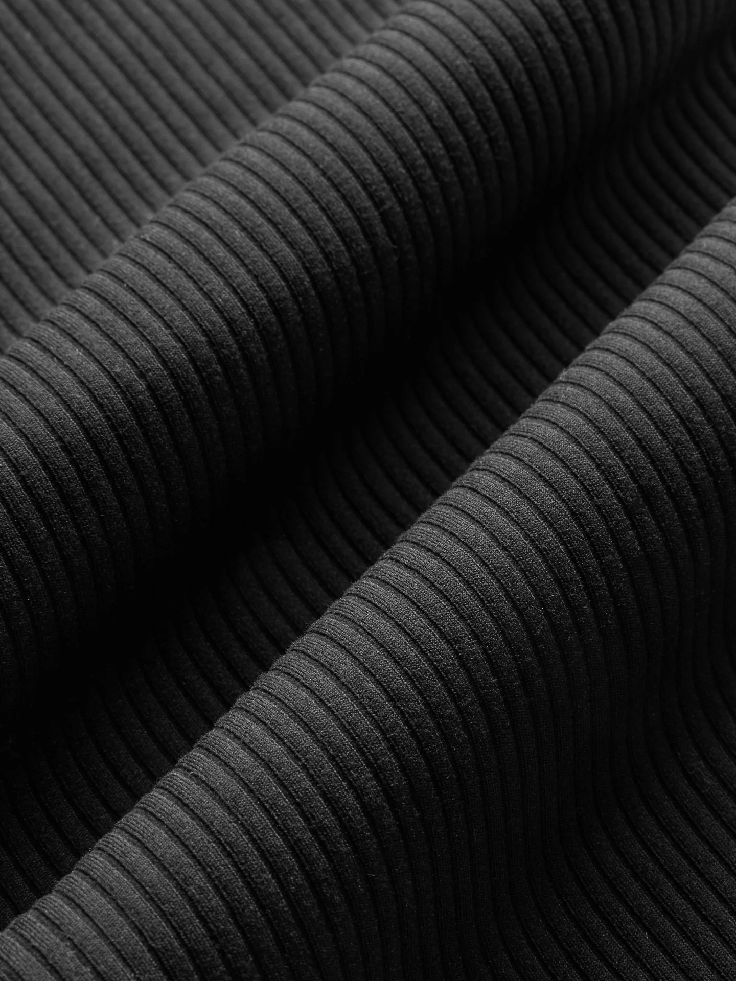 Bodysuit in Ribbed Melt - Black - Image 8